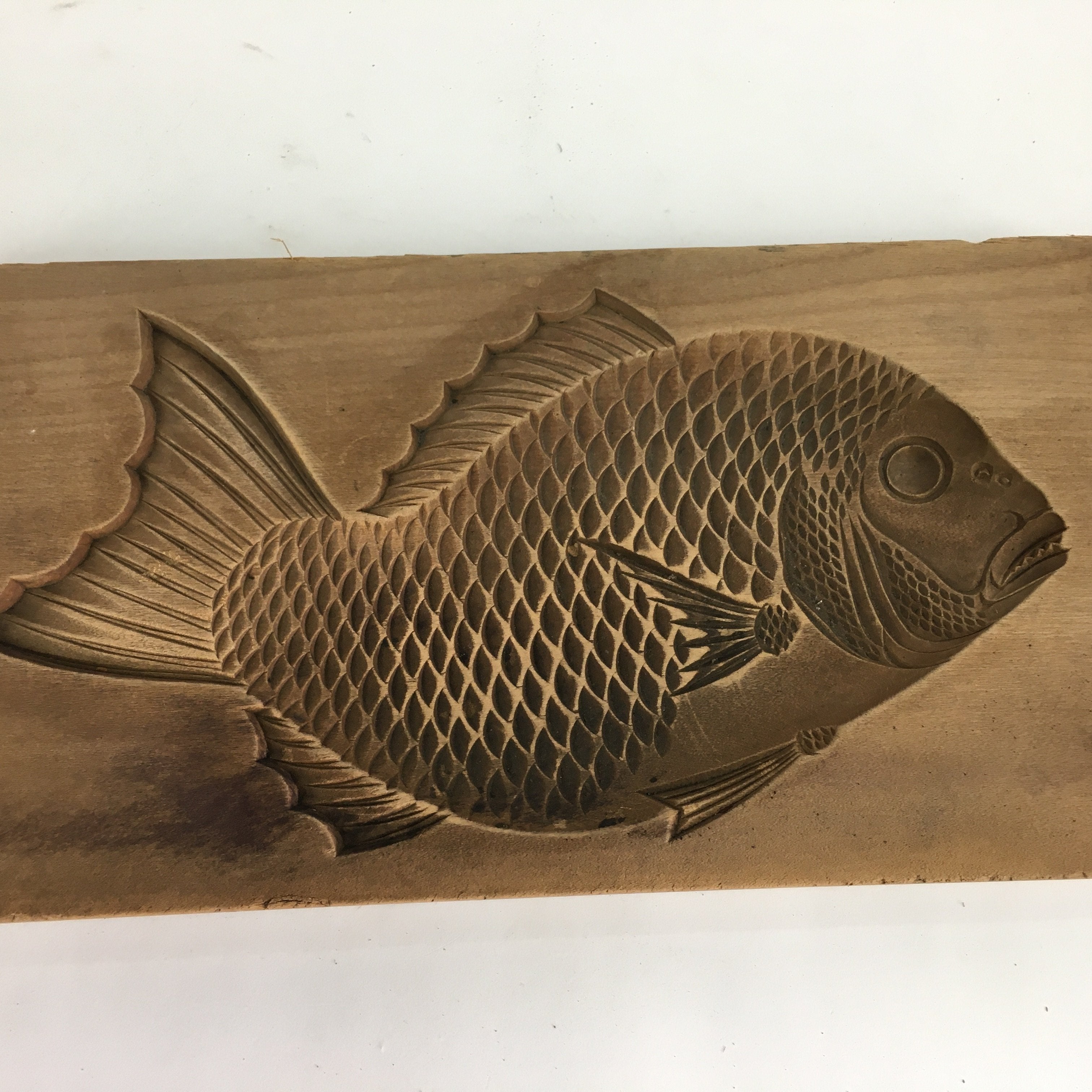 Japanese Wooden Cake Mold Kashigata Sweets Vtg Carving Brown Snapper Kg372