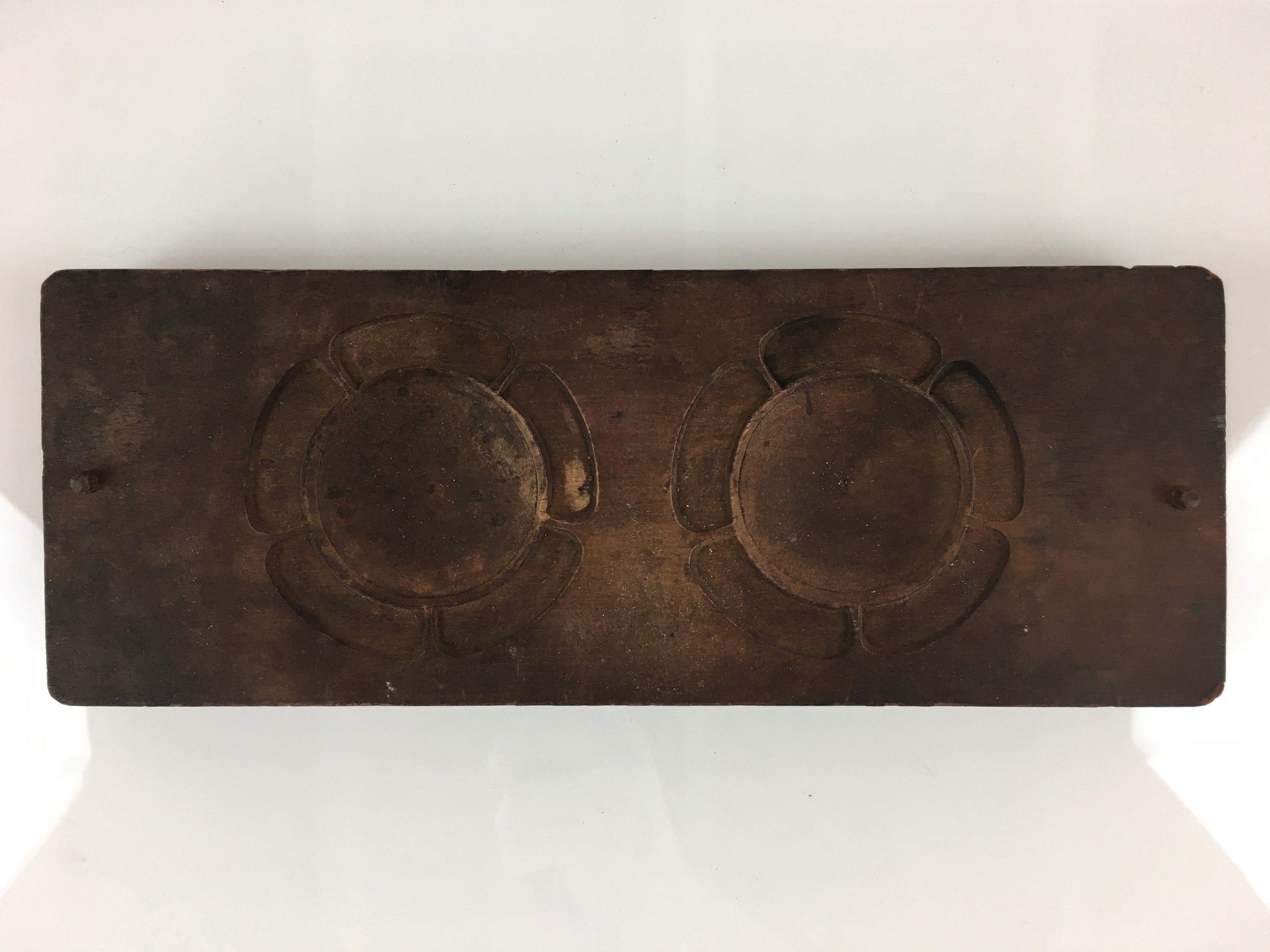 Japanese Wooden Cake Mold Kashigata Sweets Vtg Carving Flowers Kg382