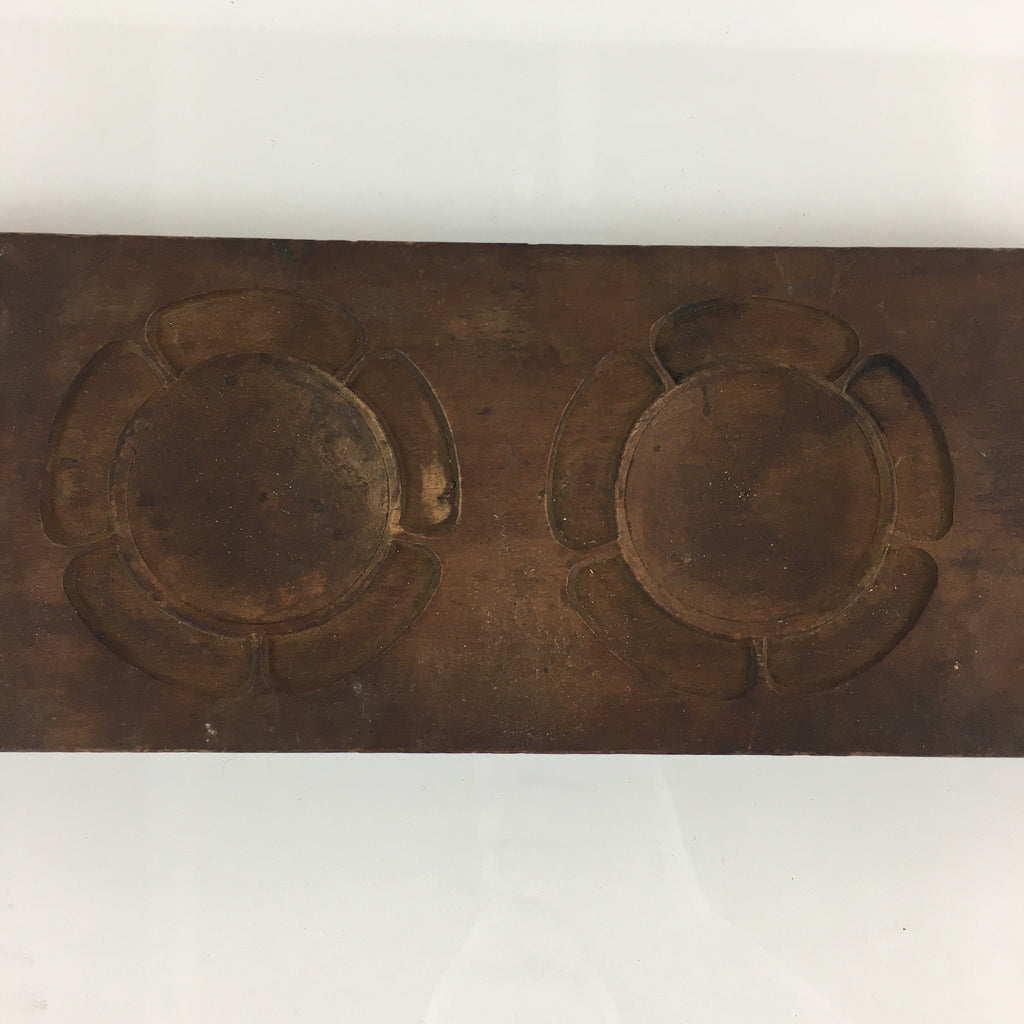 Japanese Wooden Cake Mold Kashigata Sweets Vtg Carving Flowers Kg382