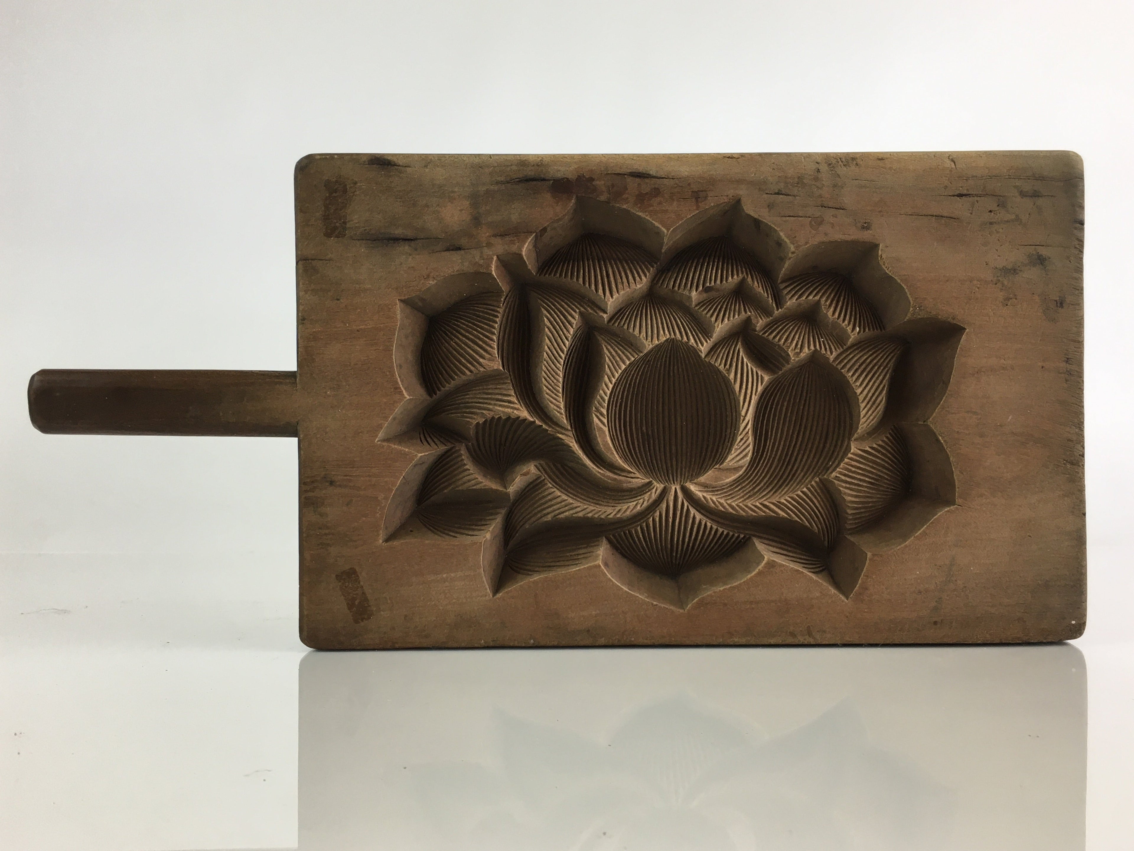 Japanese Wooden Cake Mold Kashigata Sweets Vtg Carving Lotus Flower Kg377