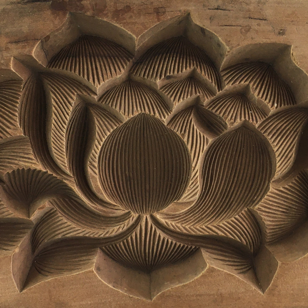 Japanese Wooden Cake Mold Kashigata Sweets Vtg Carving Lotus Flower Kg377