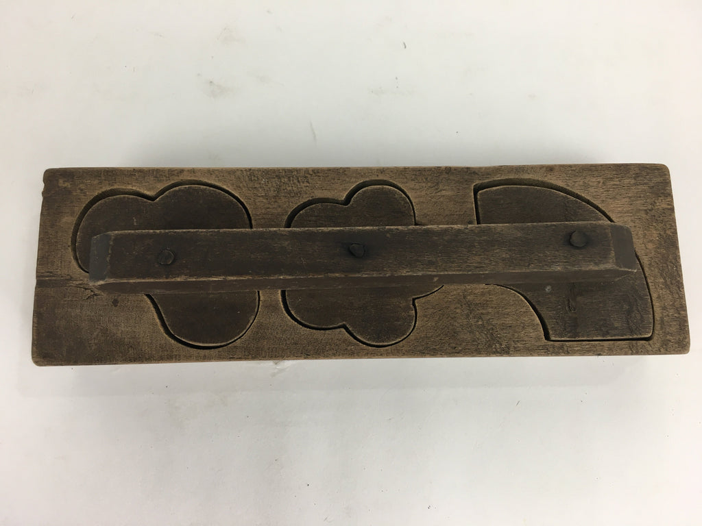 Japanese Wooden Cake Mold Kashigata Sweets Vtg Carving Pine Bamboo Plum Kg375