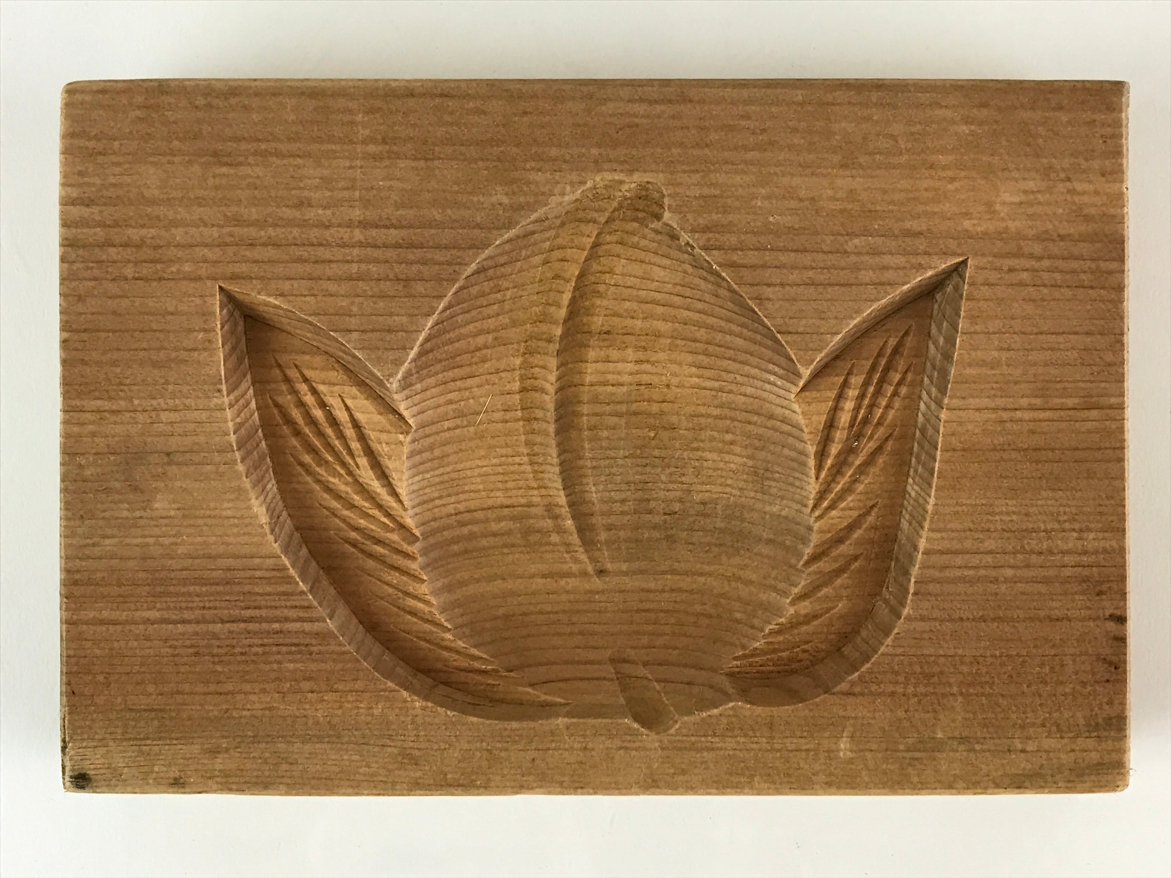 Japanese Wooden Cake Mold Kashigata Sweets Vtg Peach With Leaves Kg394