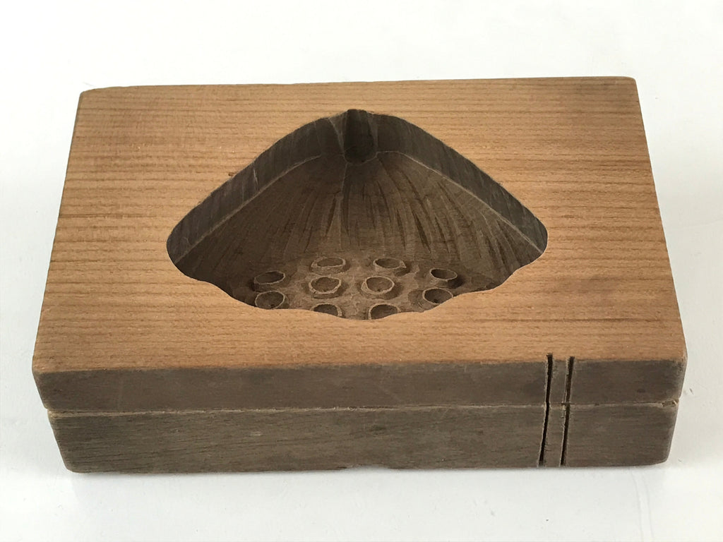 Japanese Wooden Carved Cake Mold Kashigata Sweets Wagashi Vtg Lotus Bud Kg413