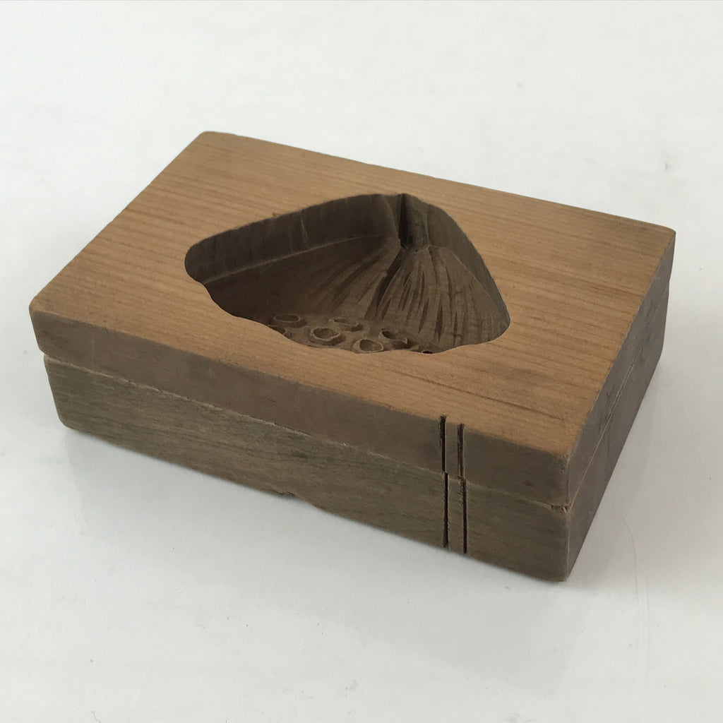 Japanese Wooden Carved Cake Mold Kashigata Sweets Wagashi Vtg Lotus Bud Kg413