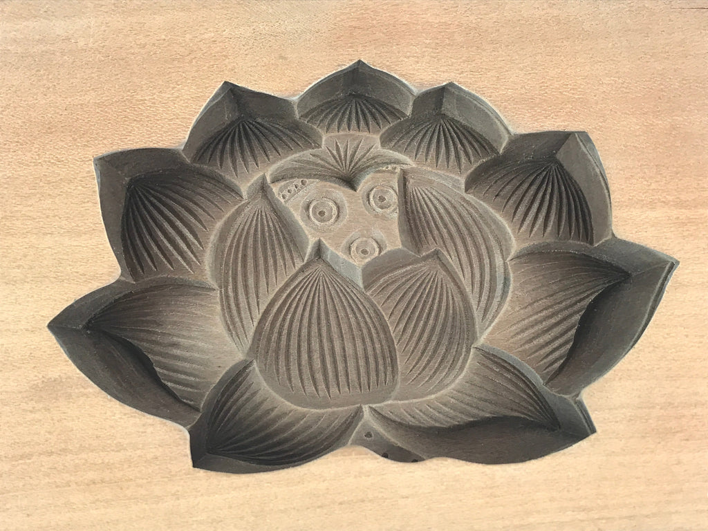 Japanese Wooden Carved Cake Mold Kashigata Sweets Wagashi Vtg Lotus Flower Kg406