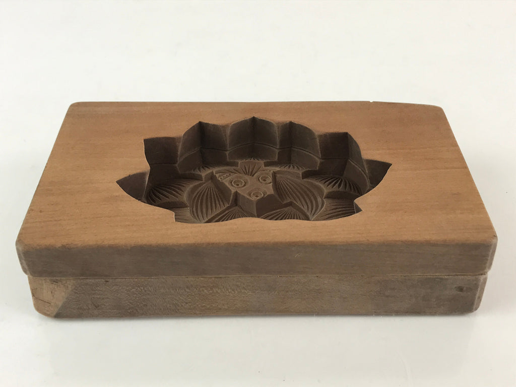 Japanese Wooden Carved Cake Mold Kashigata Sweets Wagashi Vtg Lotus Flower Kg406