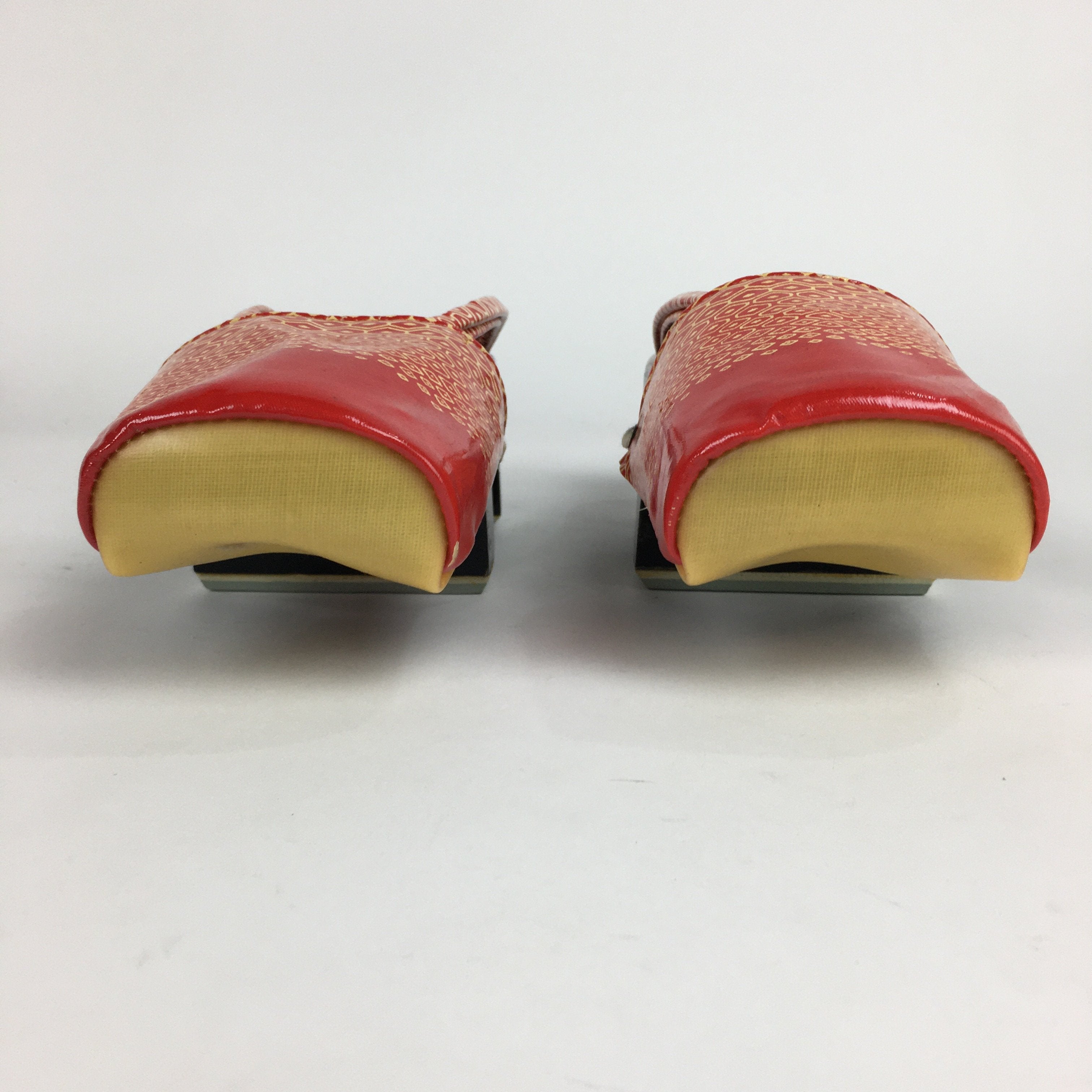 Japanese Wooden Clogs Vtg Lady Lacquered Geta Sandals Kimono Black Red JK203
