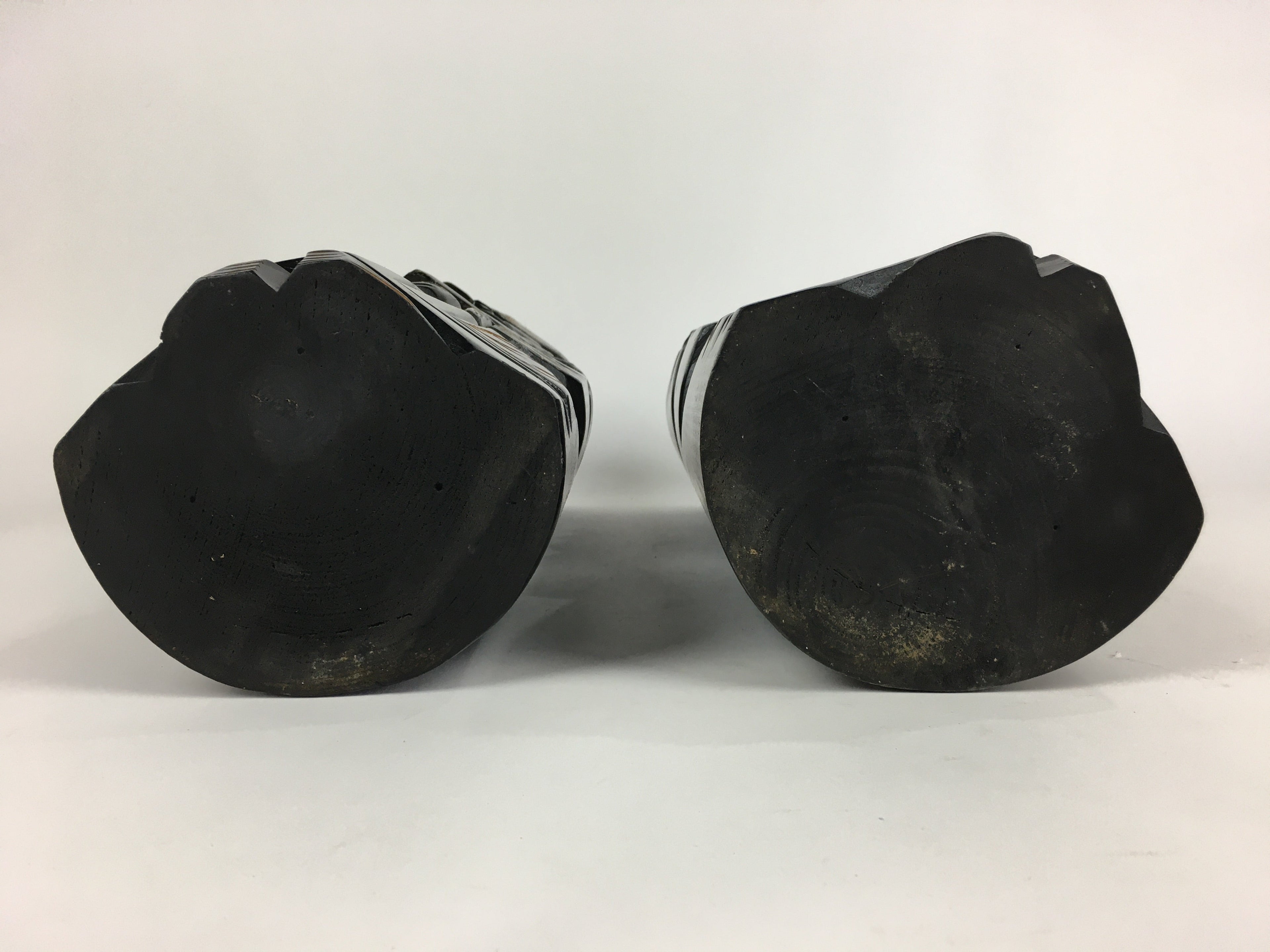 Japanese Wooden Hokkaido Statue Ainu Nipopo 2pc Set Vtg Okimono Black AB94