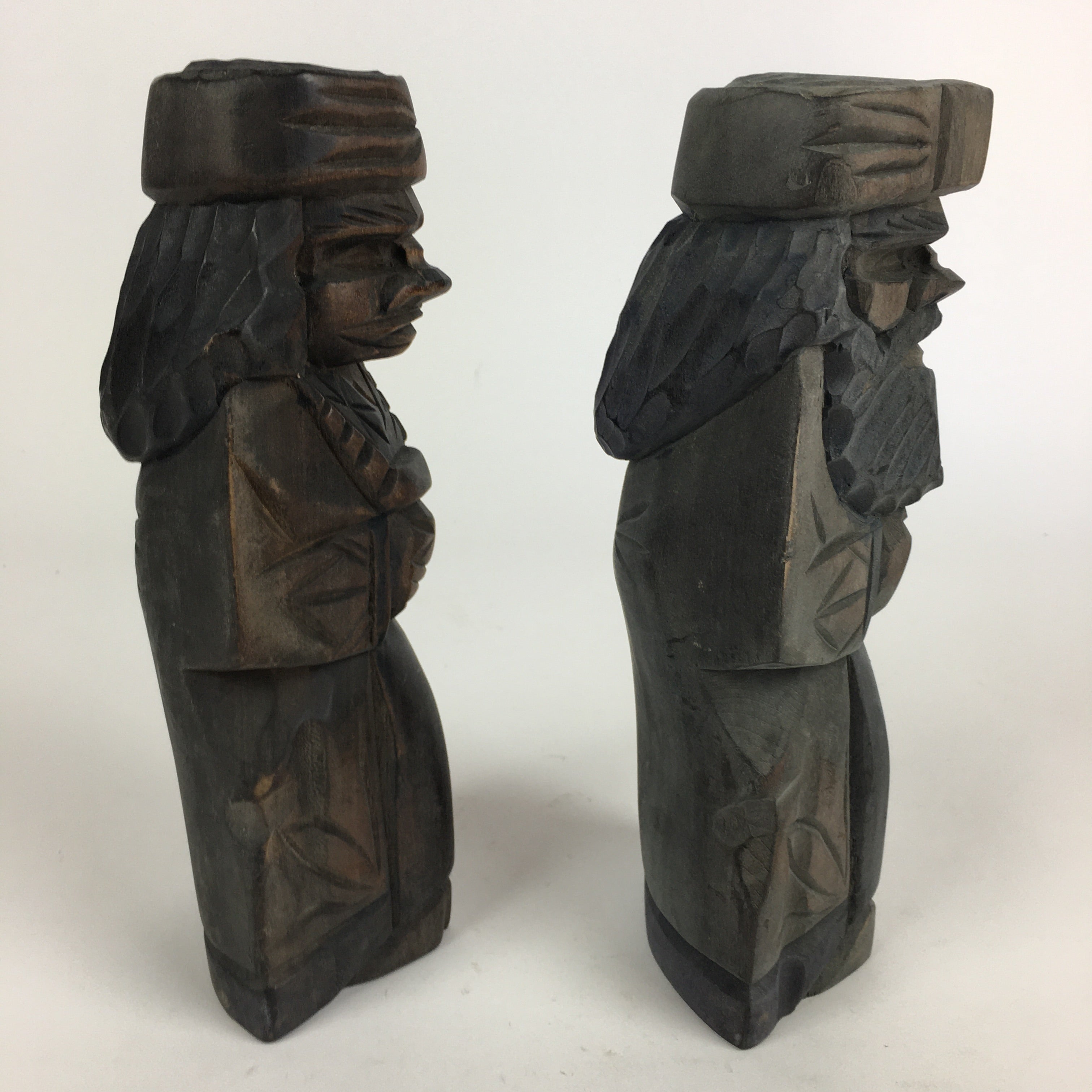 Japanese Wooden Hokkaido Statue Ainu Nipopo 2pc Set Vtg Okimono Brown AB91