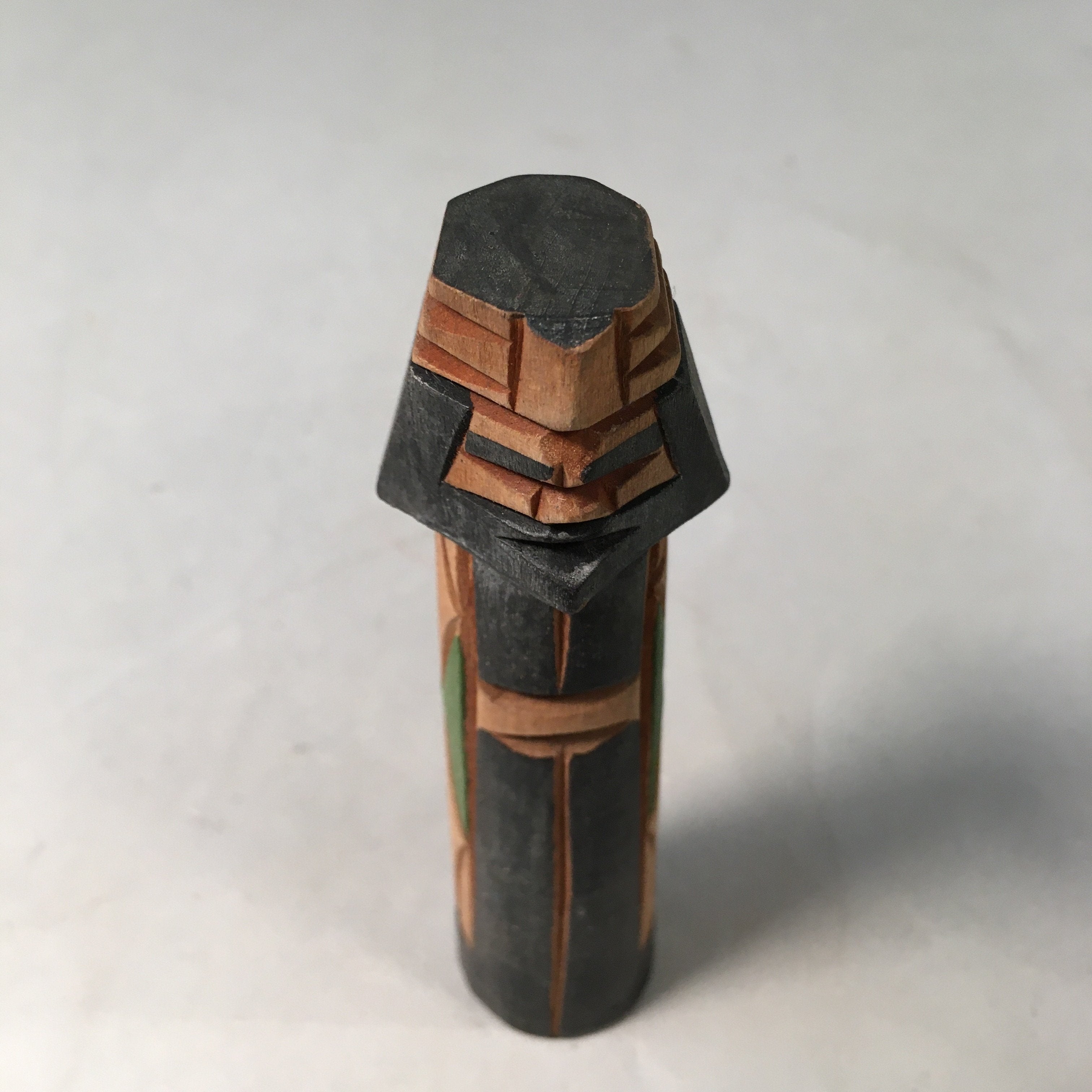 Japanese Wooden Hokkaido Statue Ainu Nipopo Vtg Okimono Brown KF411