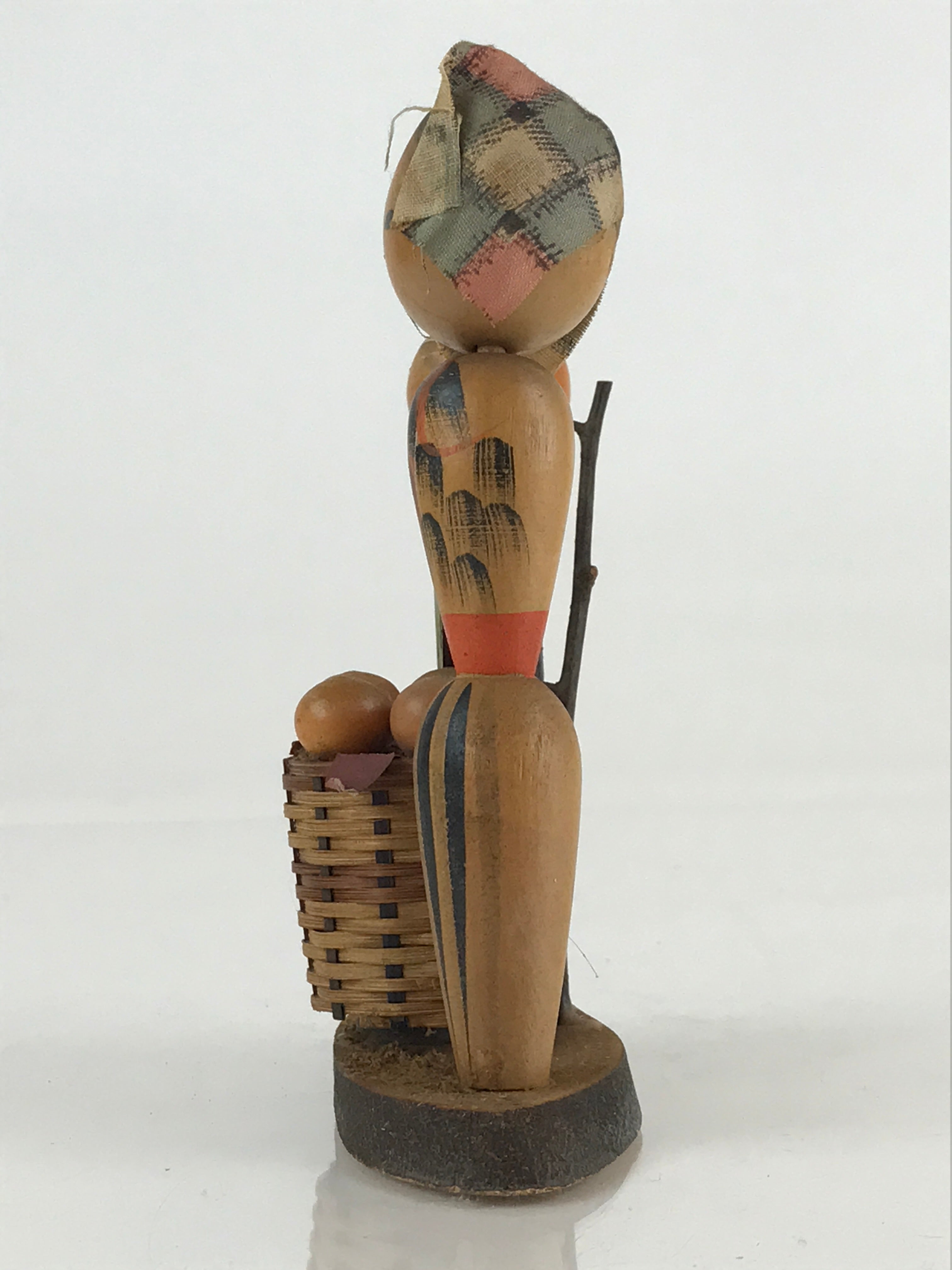 Japanese Wooden Kokeshi Doll Vtg Figurine Traditional Craft Toy KF617