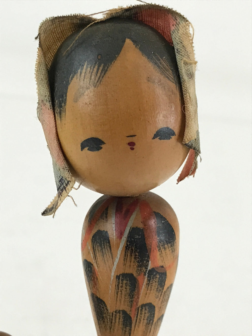 Japanese Wooden Kokeshi Doll Vtg Figurine Traditional Craft Toy KF617