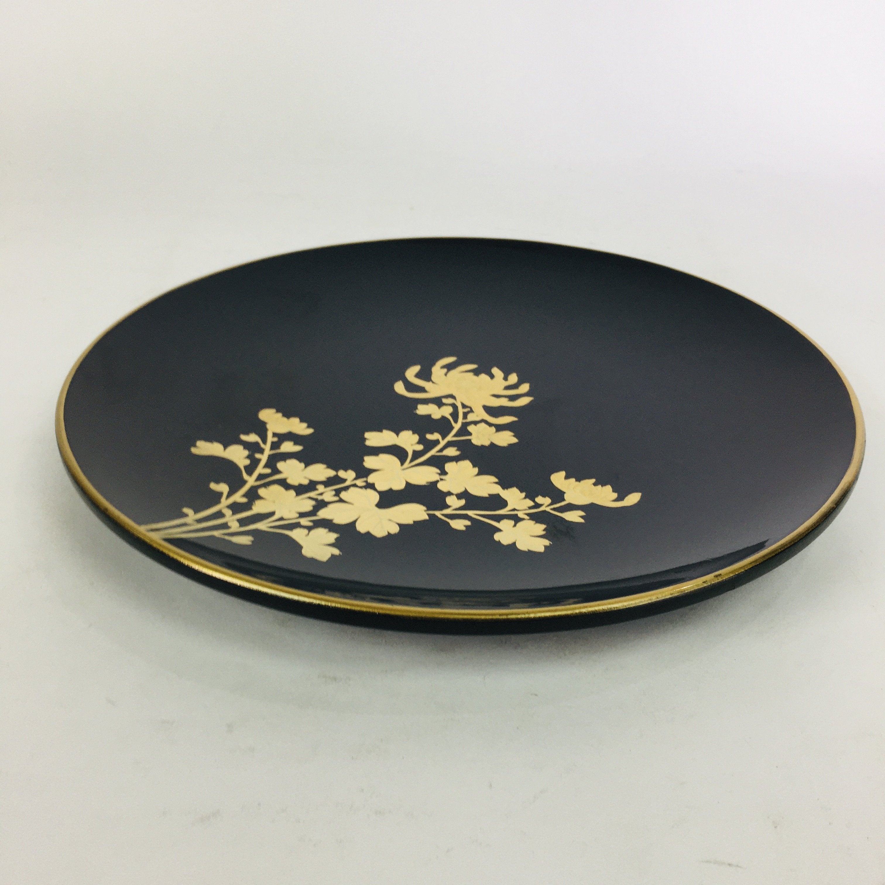 Japanese Wooden Lacquer Plate Vtg Nurimono Black Gold Chrysanthemum Sara UR517