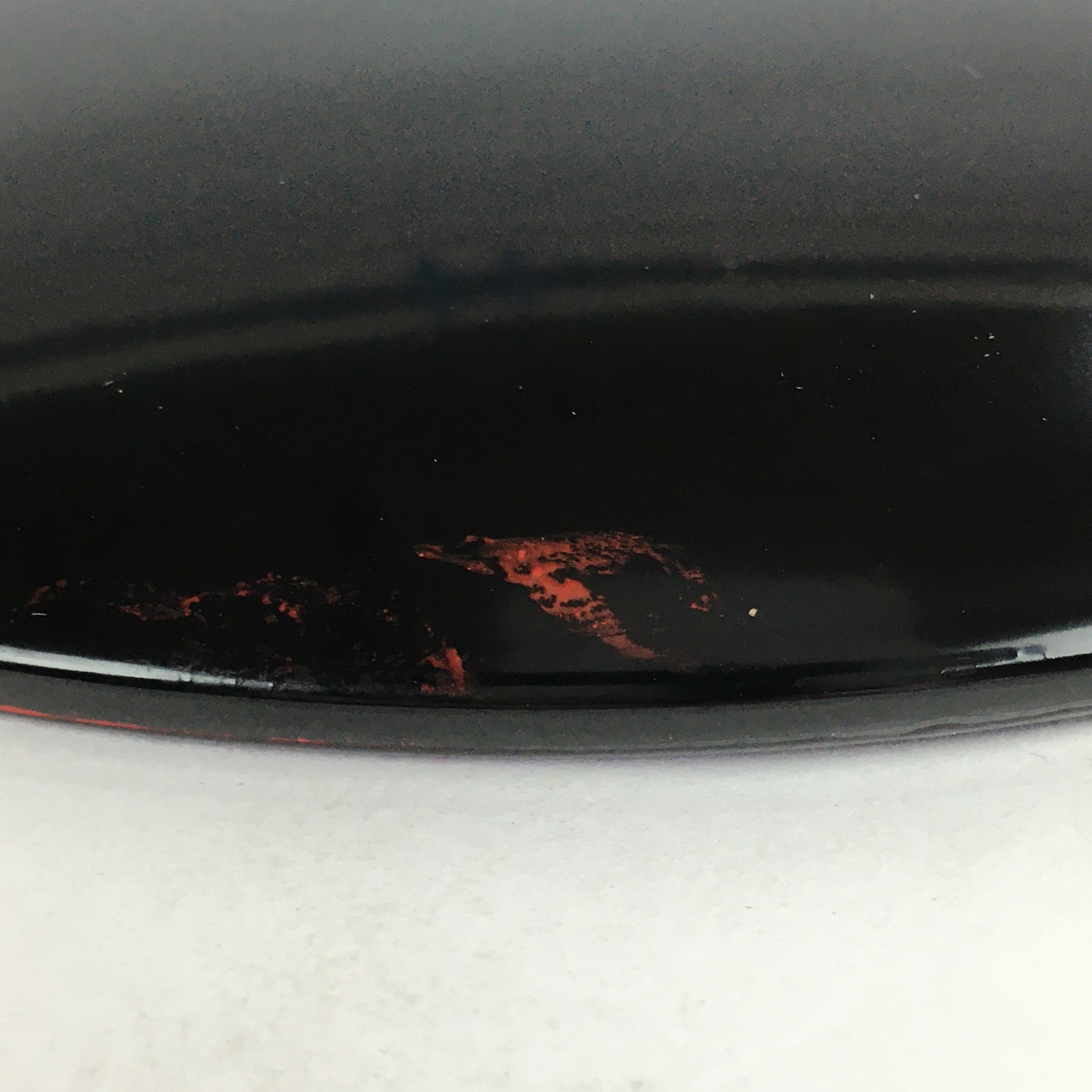 Japanese Wooden Lacquered Plate Vtg Round Red Black 16.3 cm UR696