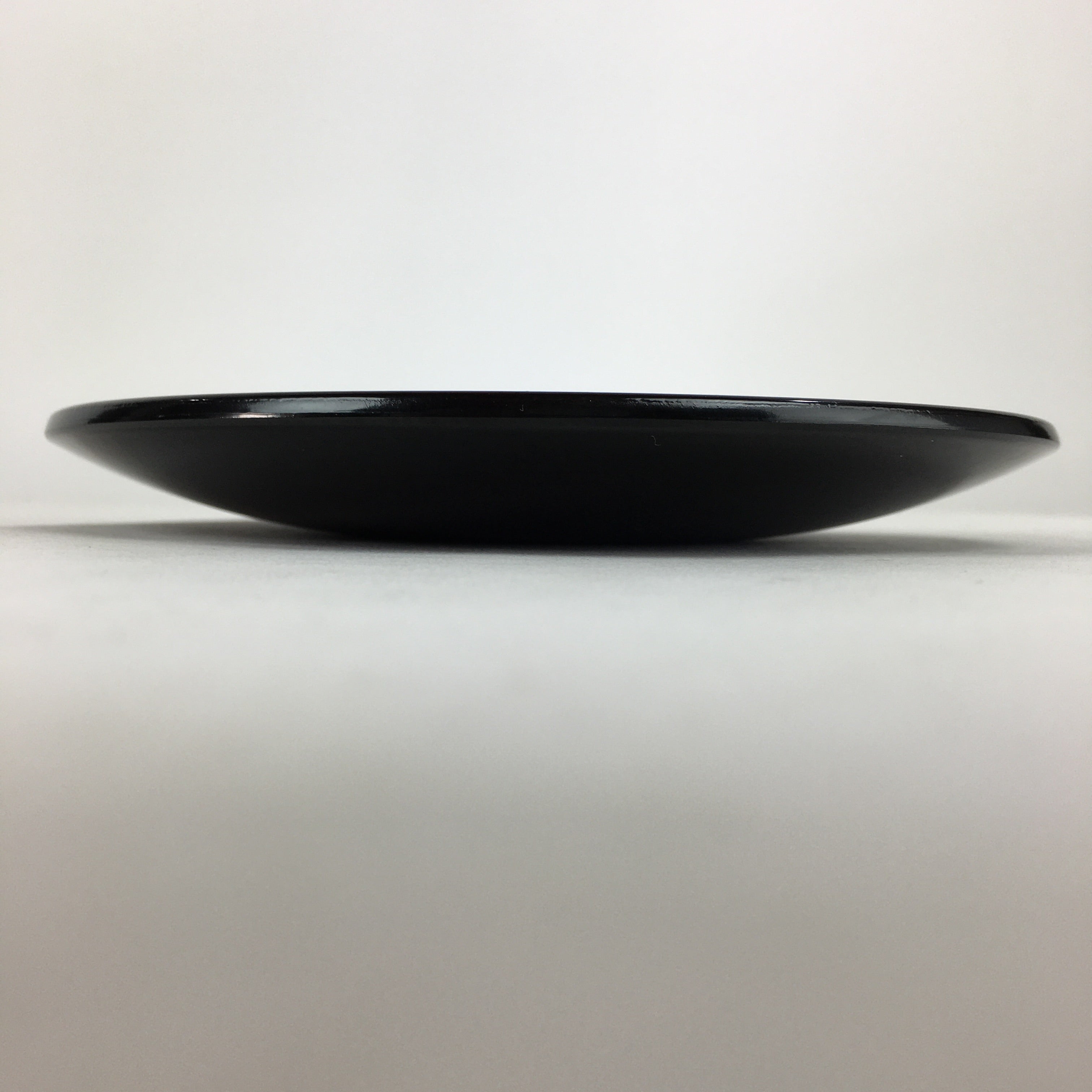 Japanese Wooden Lacquered Plate Vtg Round Red Black Nurimono16.3 cm UR698