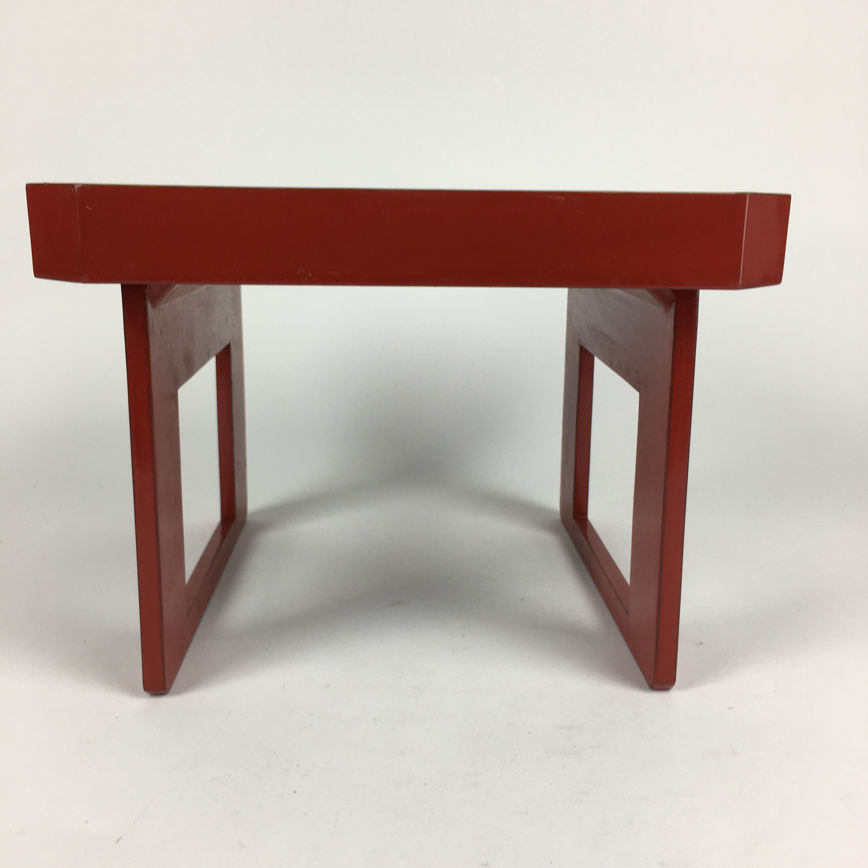 Japanese Wooden Legged Tray Lacquered Table Vtg Ozen Red Nurimono UR625
