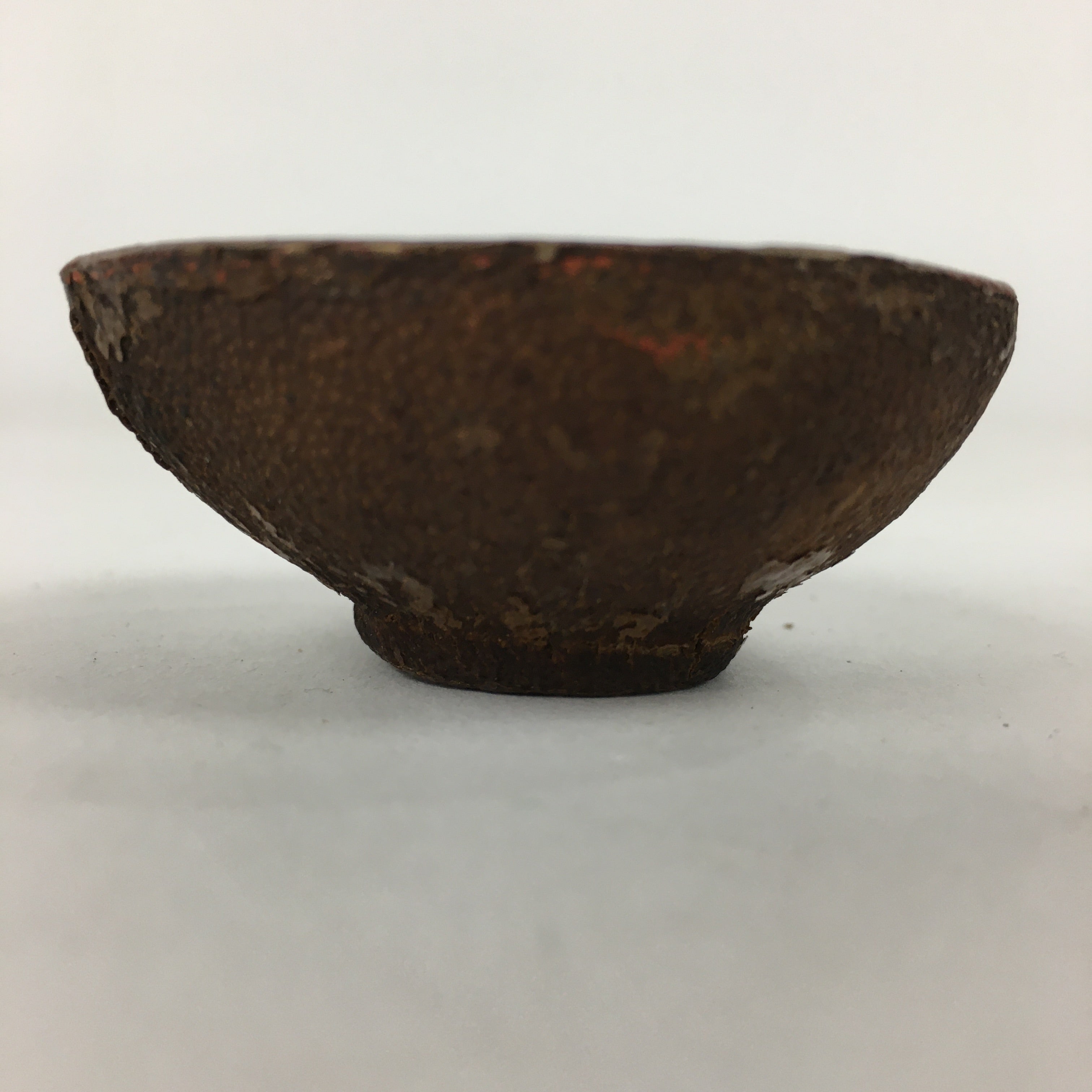 Japanese Wooden Sake Cup Vtg Gold Design Sakazuki Ochoko Guimoni G23
