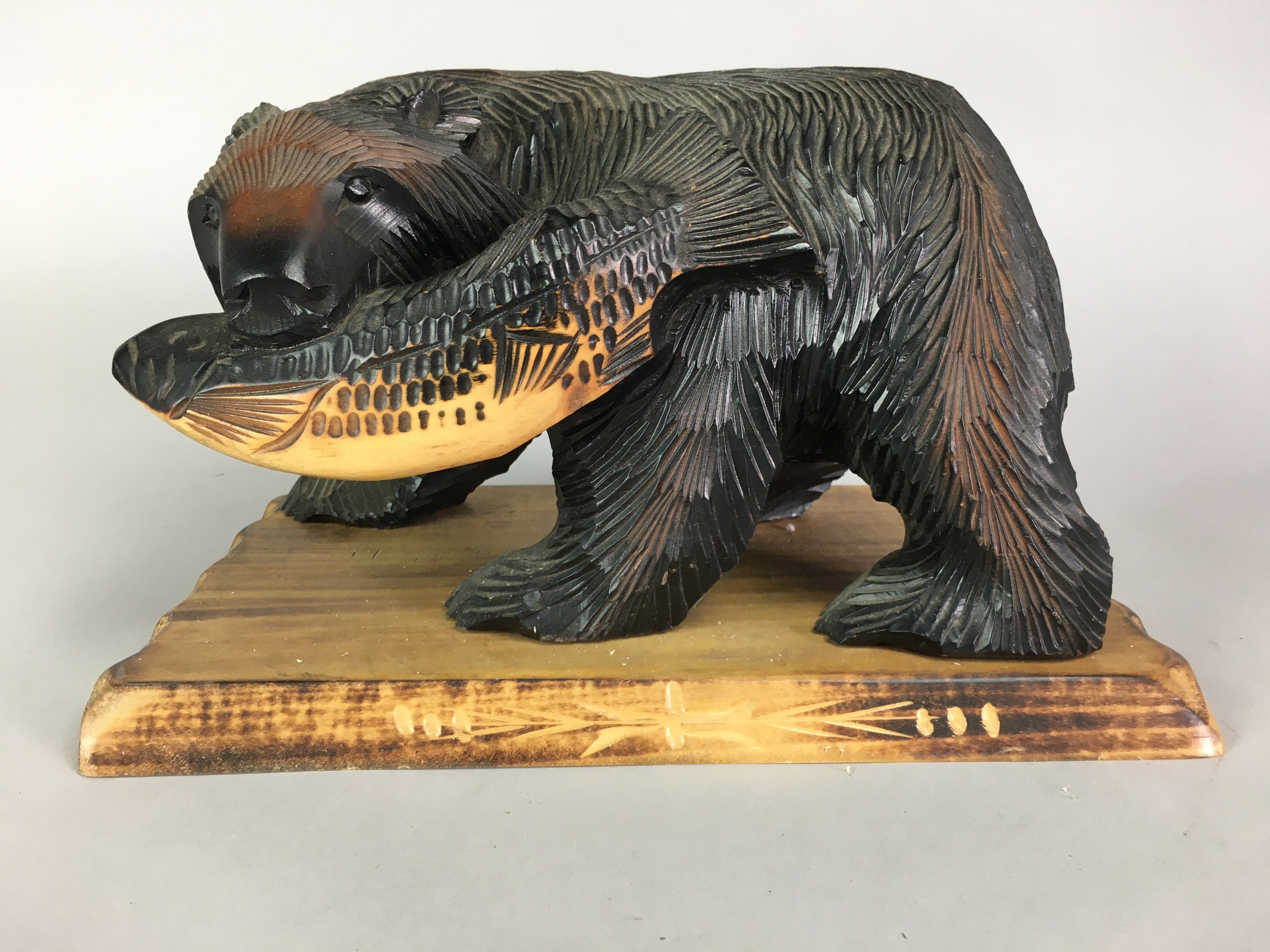 Japanese Wooden Statue Vtg Ainu Bear Wood Carving Ornament Brown AB87