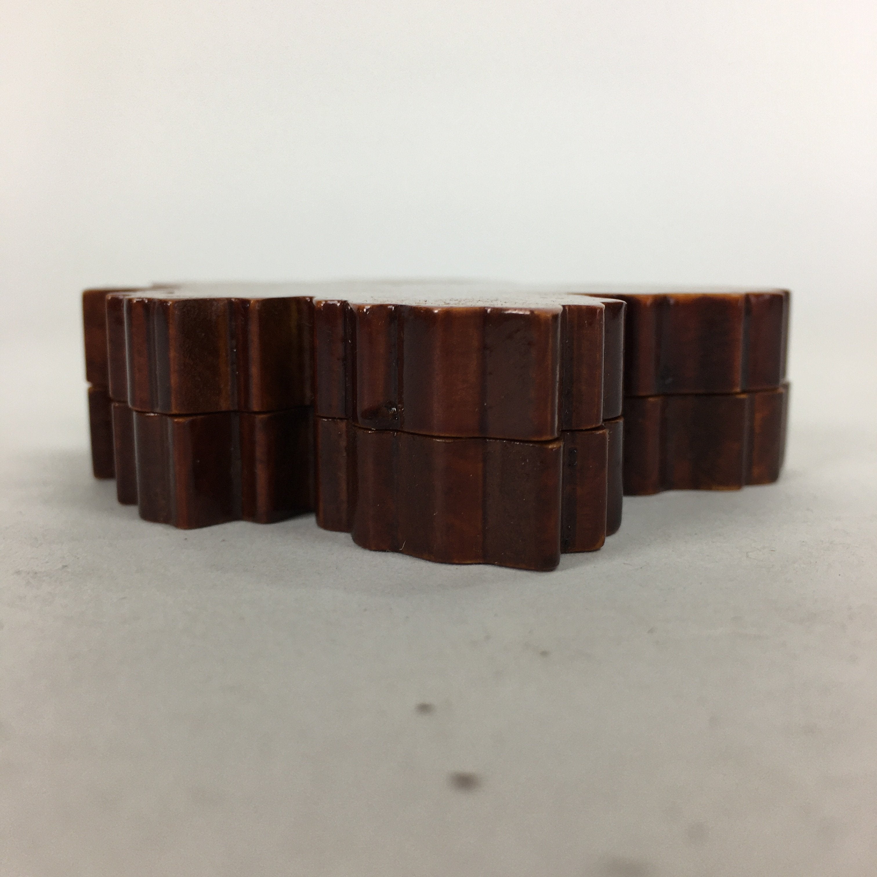Japanese Wooden Vanished Insense Container Kogo Vtg Tea Ceremony Brown Leaf UR57