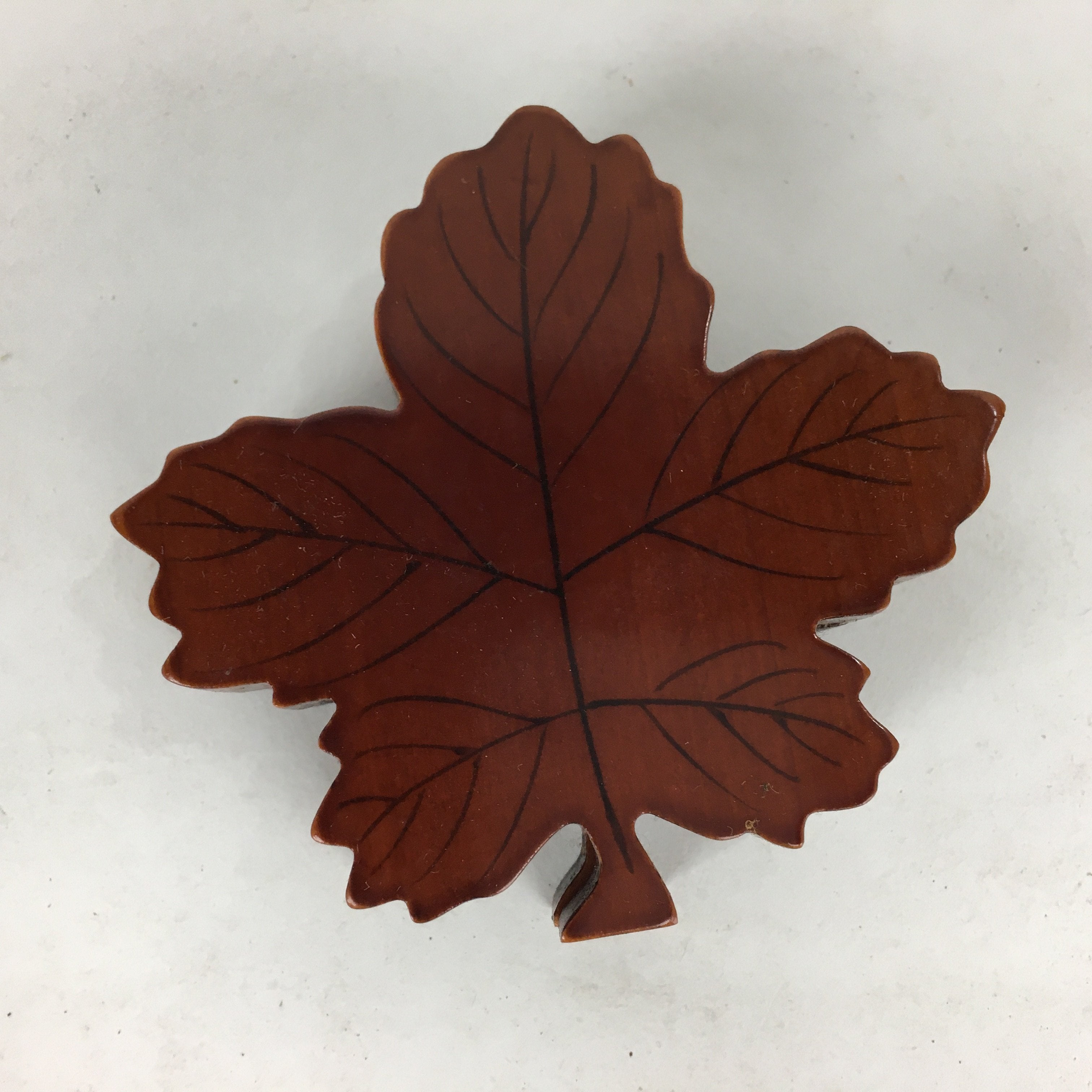 Japanese Wooden Vanished Insense Container Kogo Vtg Tea Ceremony Brown Leaf UR57