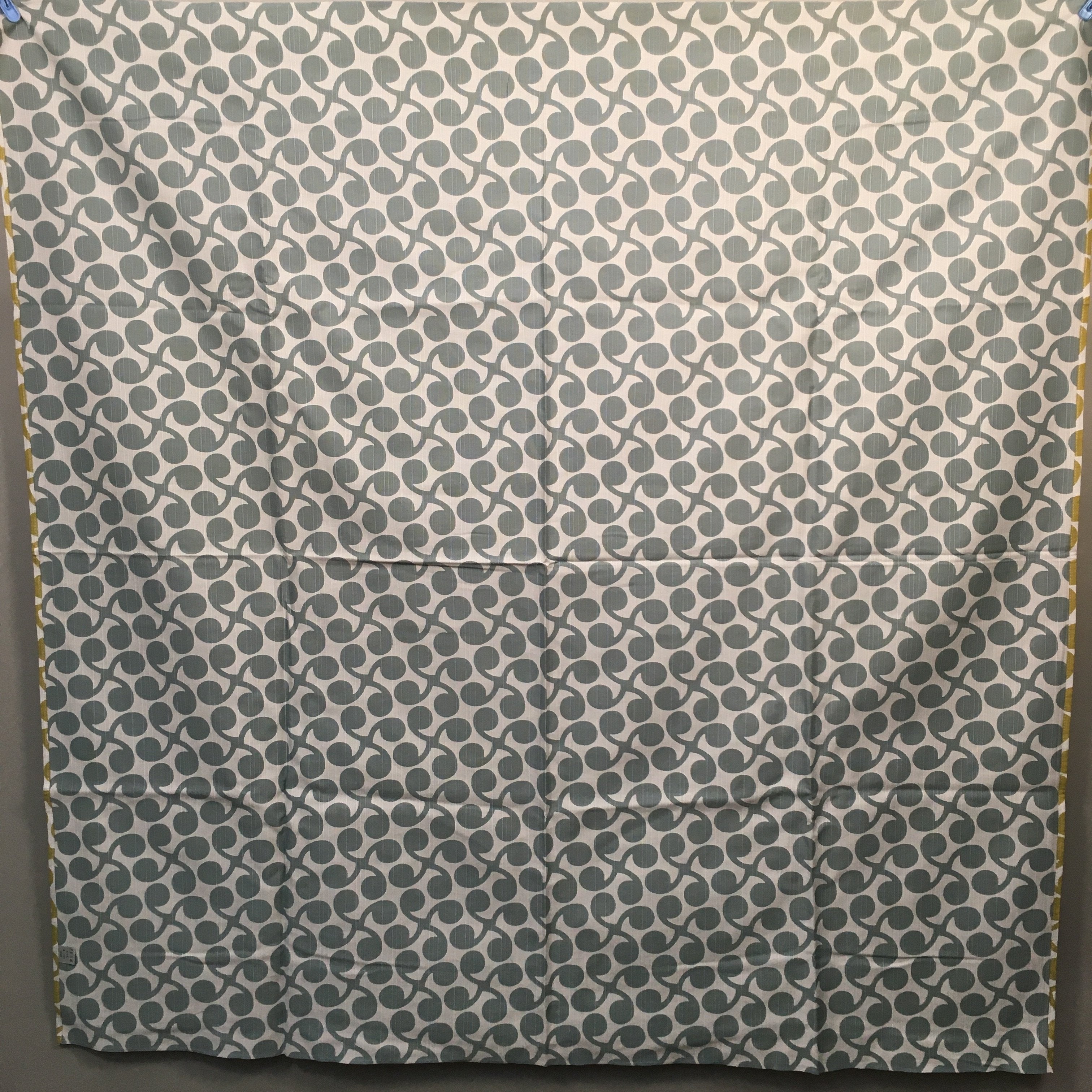 Japanese Wrap Cloth Furoshiki Fabric Cotton Reversible Grey White Swirl FU152