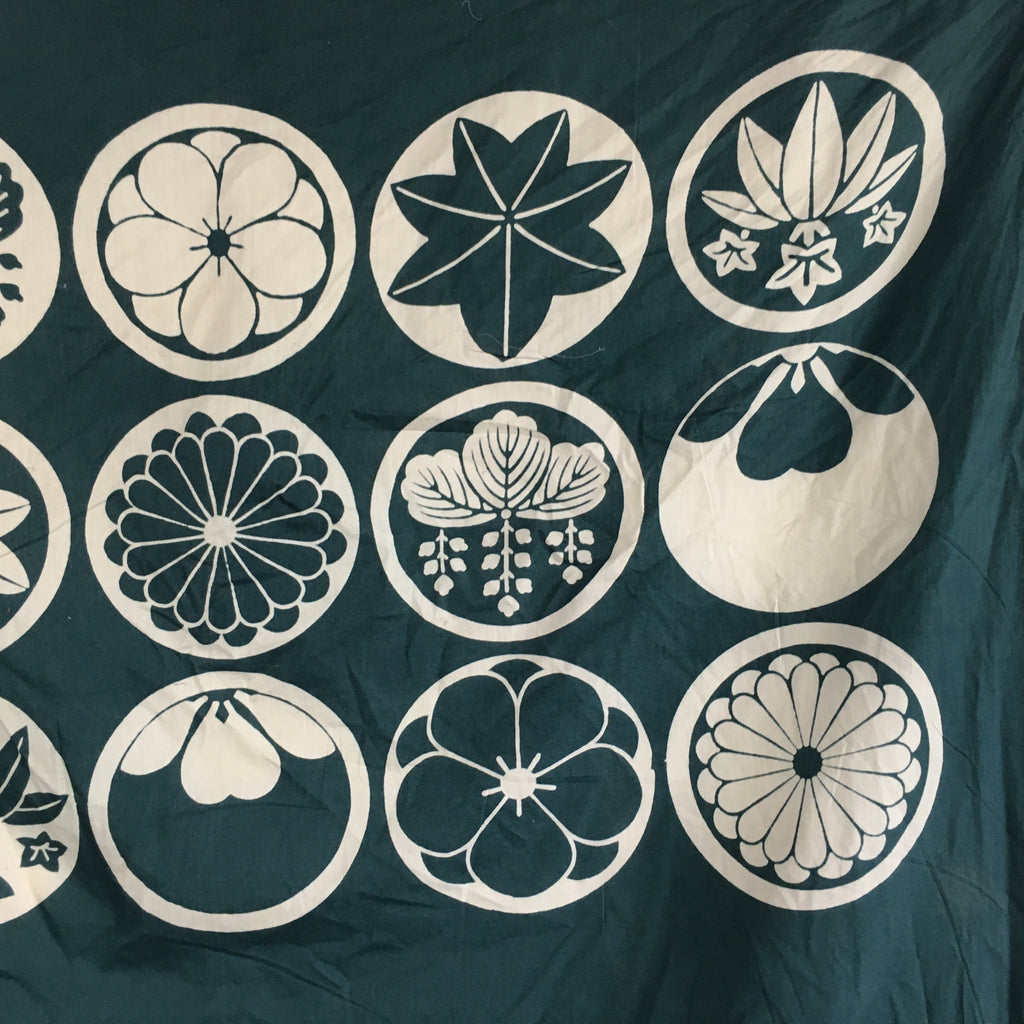 Japanese Wrap Cloth Furoshiki Vtg Fabric Cotton Green Family Crests FU199