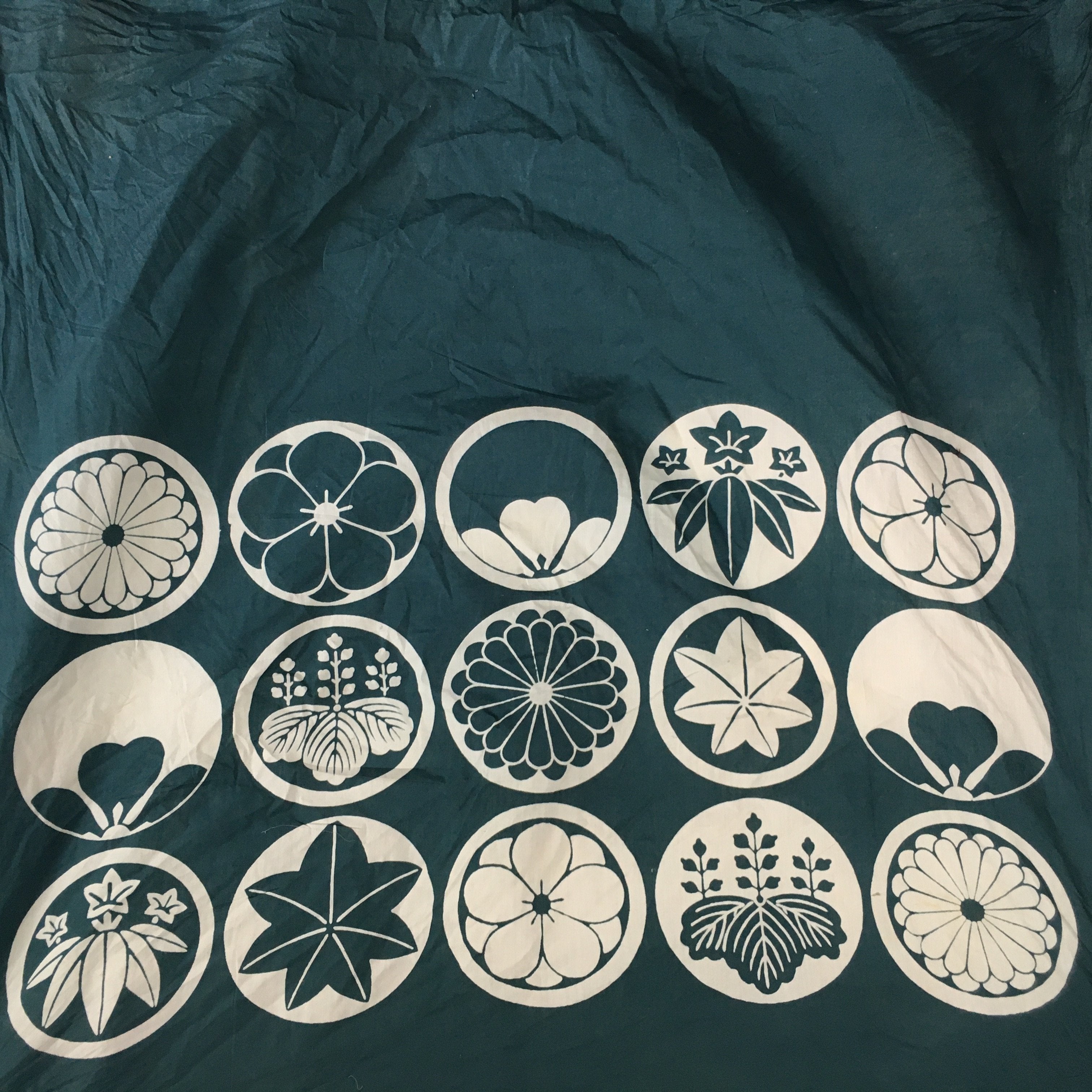 Japanese Wrap Cloth Furoshiki Vtg Fabric Cotton Green Family Crests FU199