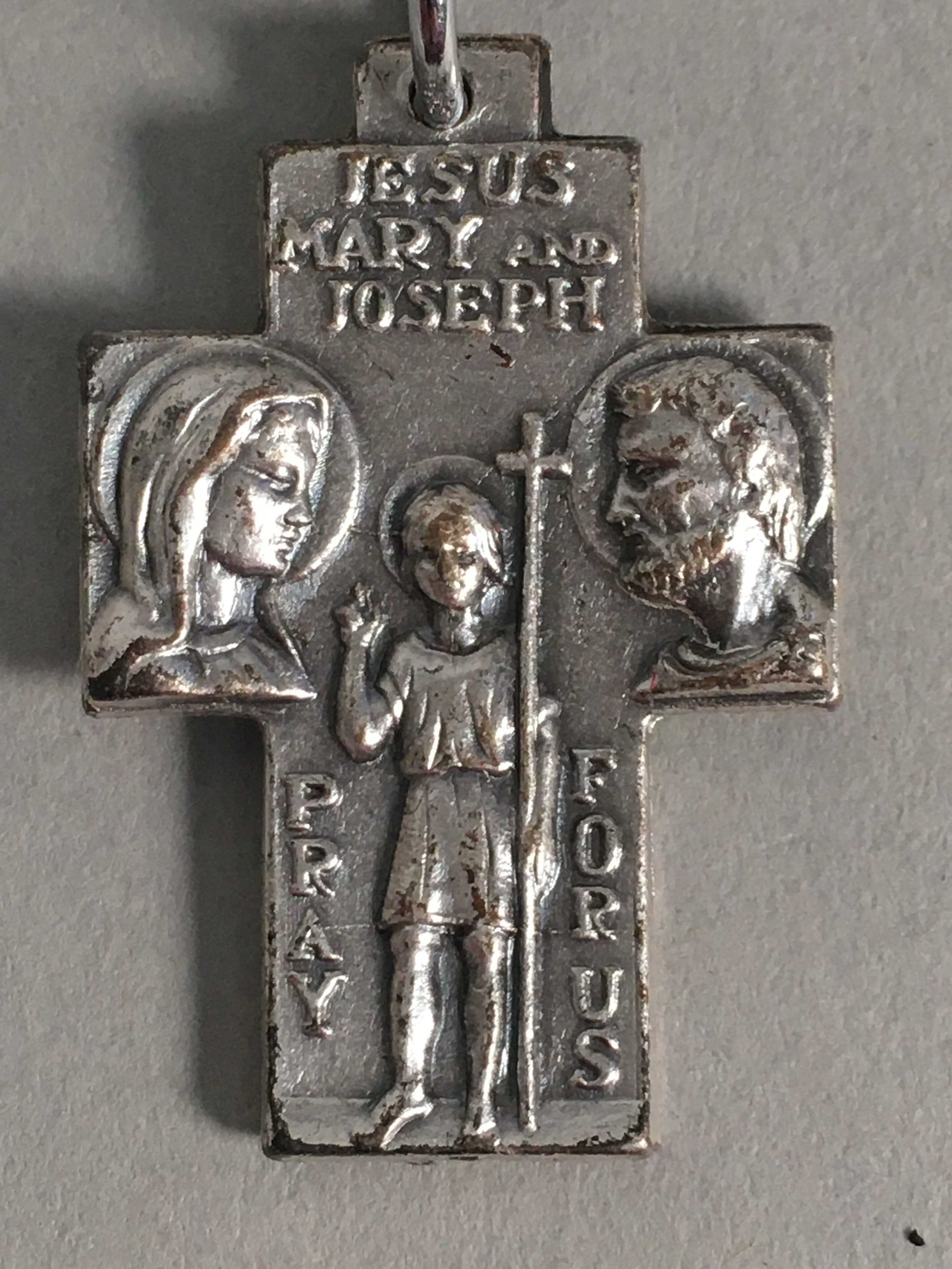 Metal Key Chain Vtg Cross Christian Christianity Jesus Mary Joseph JK86