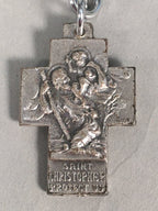 Metal Key Chain Vtg Cross Christian Christianity Jesus Mary Joseph JK86