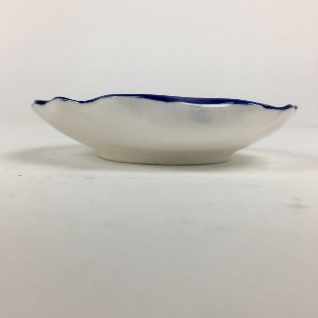 Netherlands Porcelain Delft Blue Small Plate Shell Shape Hand-painted Blue P790