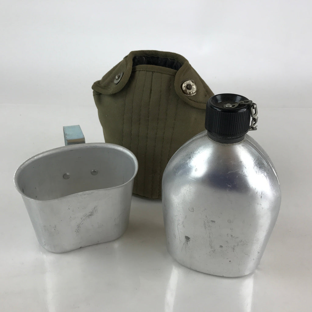 US Army Water Flask Bottle With Green Fabric OD Cover Cup Vtg Made