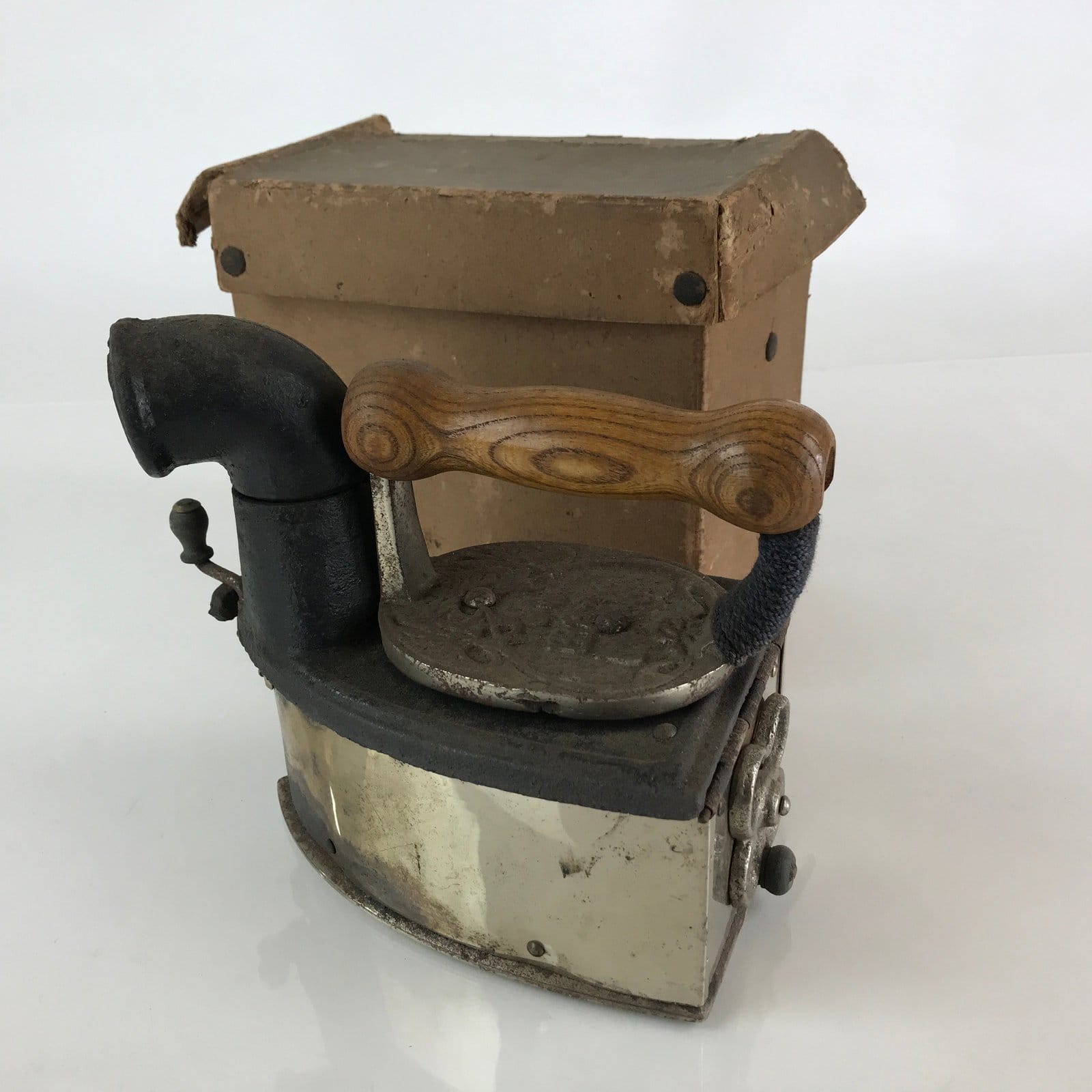 Antique C1900 Japanese Charcoal Sad Cloth Iron Wood Handle Hinoshi JK441