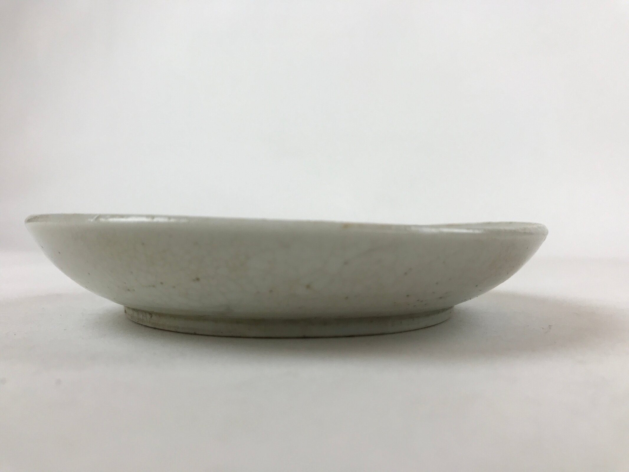 Antique Japanese Ceramic Plate Imari Akae Man Woman Garden Red Green PY612