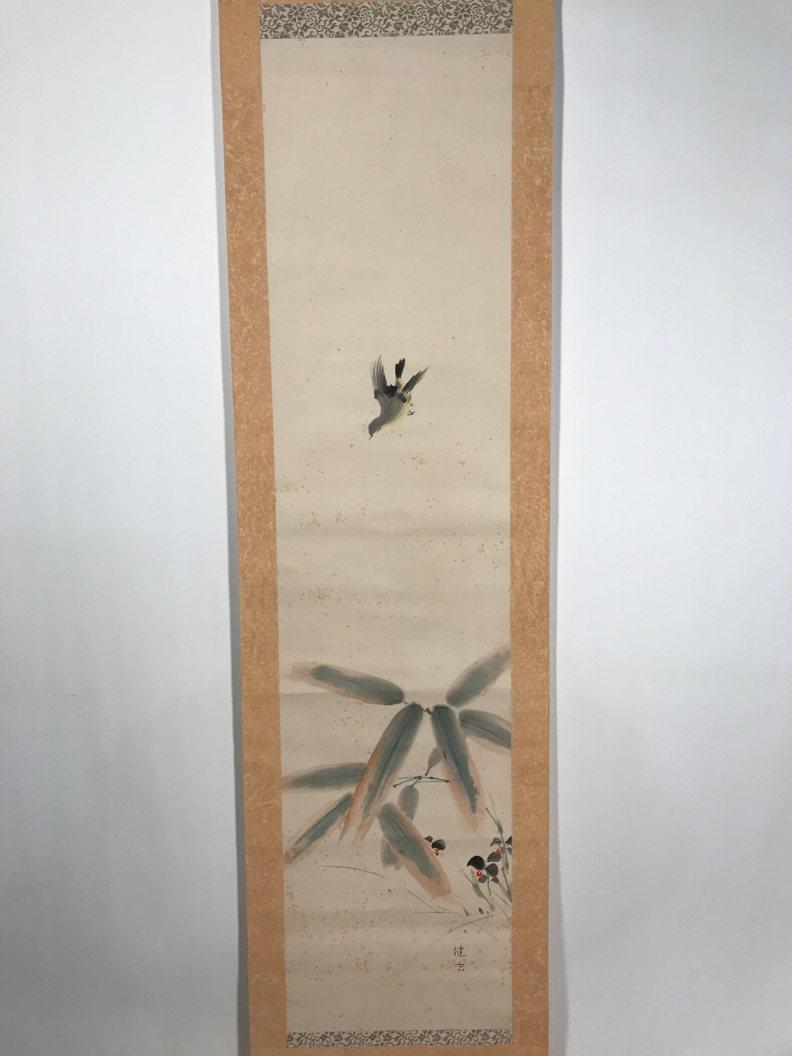 Antique Japanese Hanging Scroll Kakejiku Flying Bird Bamboo Leaves Color KJ191