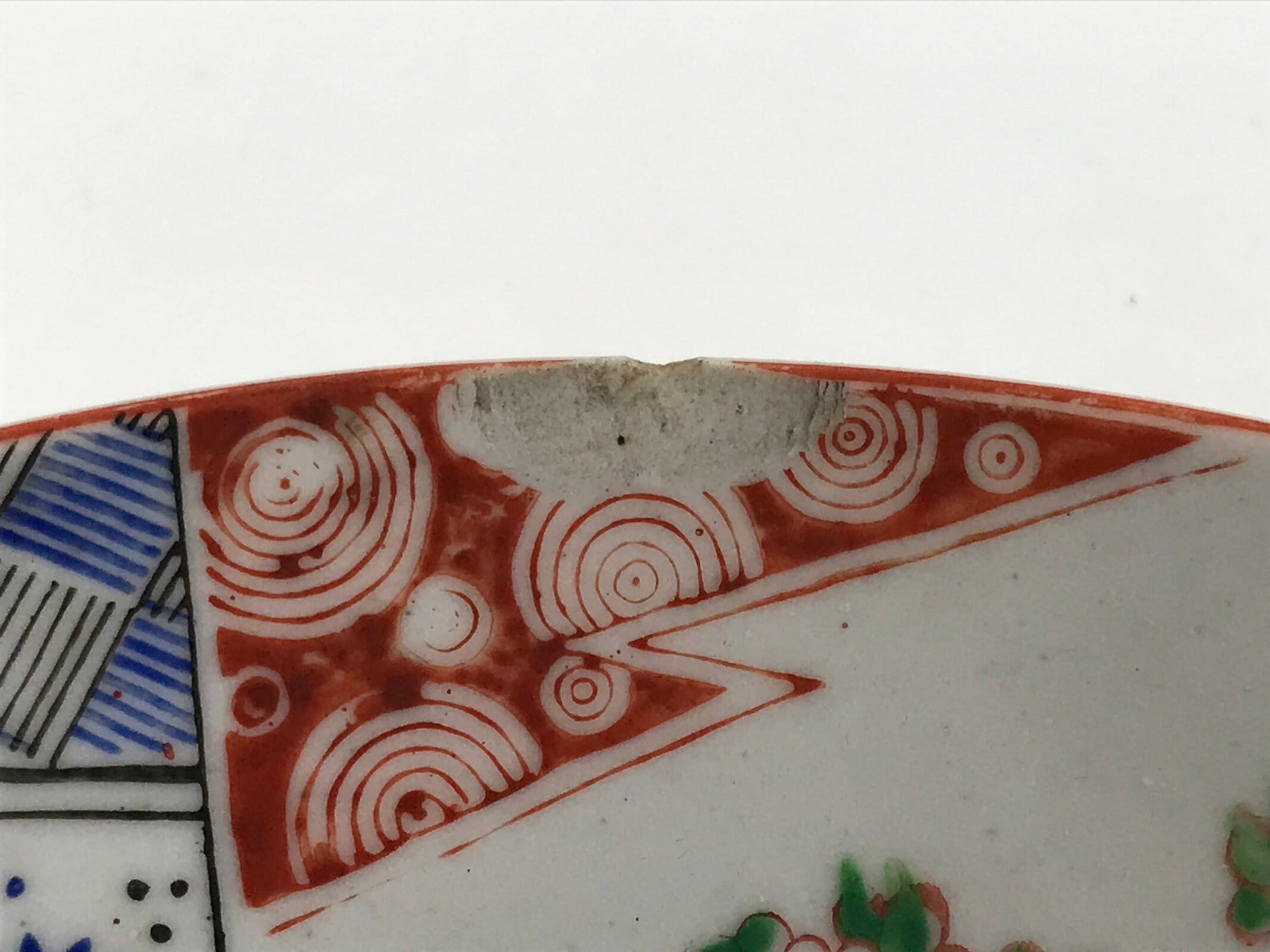 Antique Japanese Kutani Koimari Porcelain Round Plate Peony Red Blue Green PY820