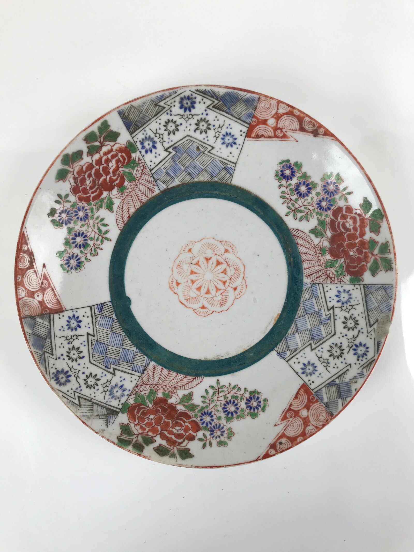 Antique Japanese Kutani Koimari Porcelain Round Plate Peony Red Blue Green PY821