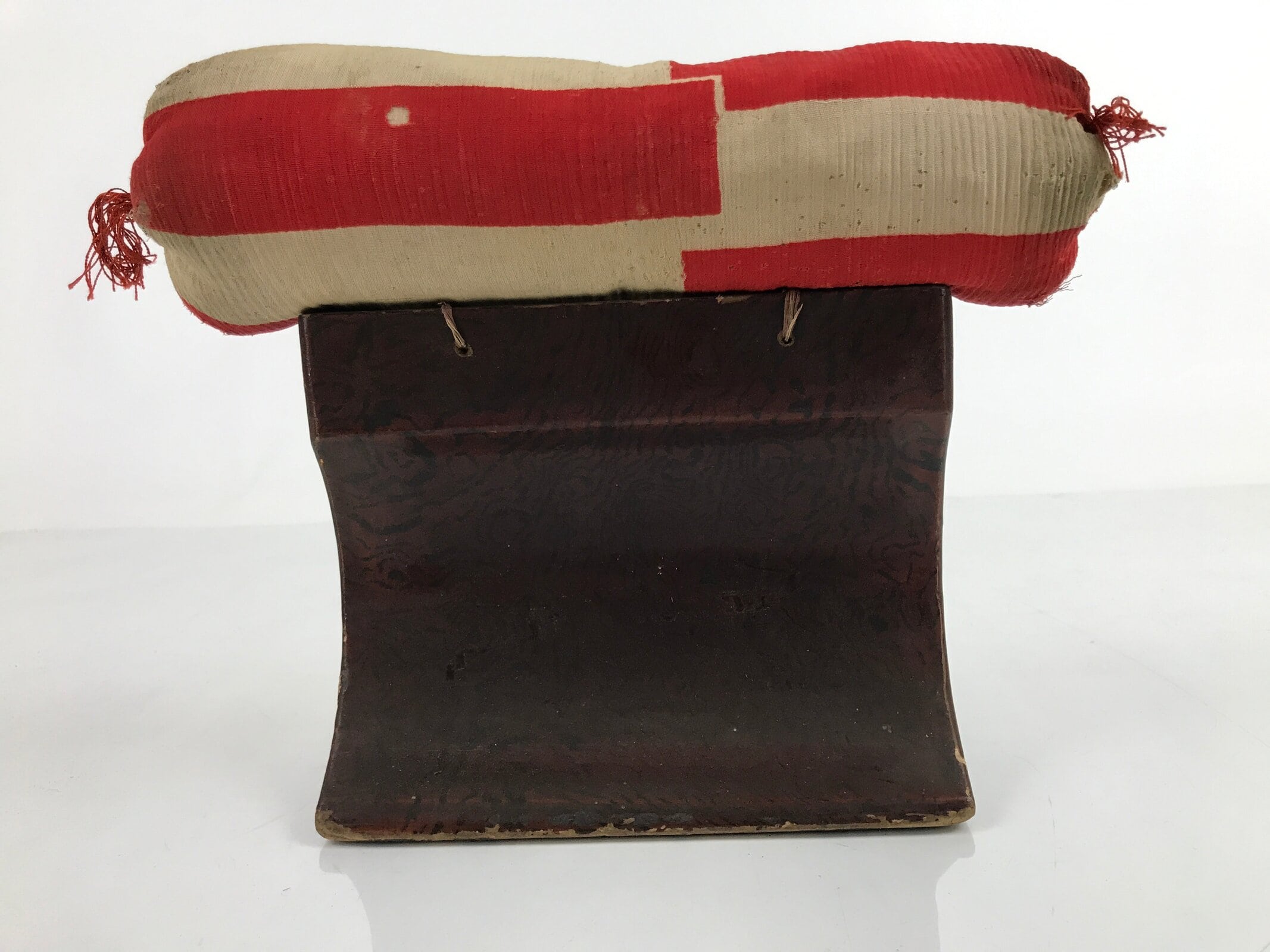 Antique Japanese Lacquered Wood Silk Takamakura Neck Pillow Geisha Red JK703