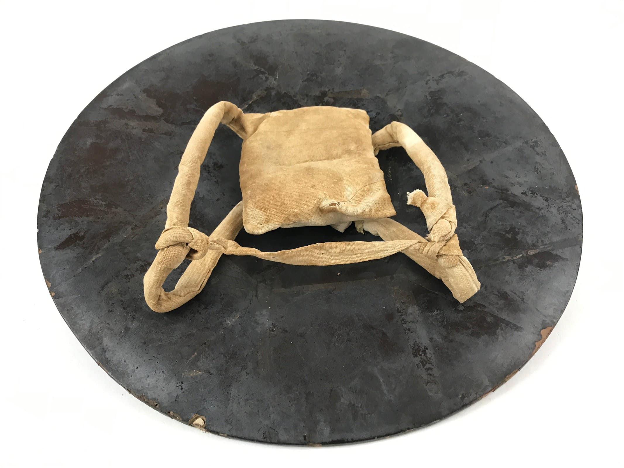 Antique Japanese Lacquered Wooden Hat Jingasa Samurai Hat Hinomaru Crest JK605