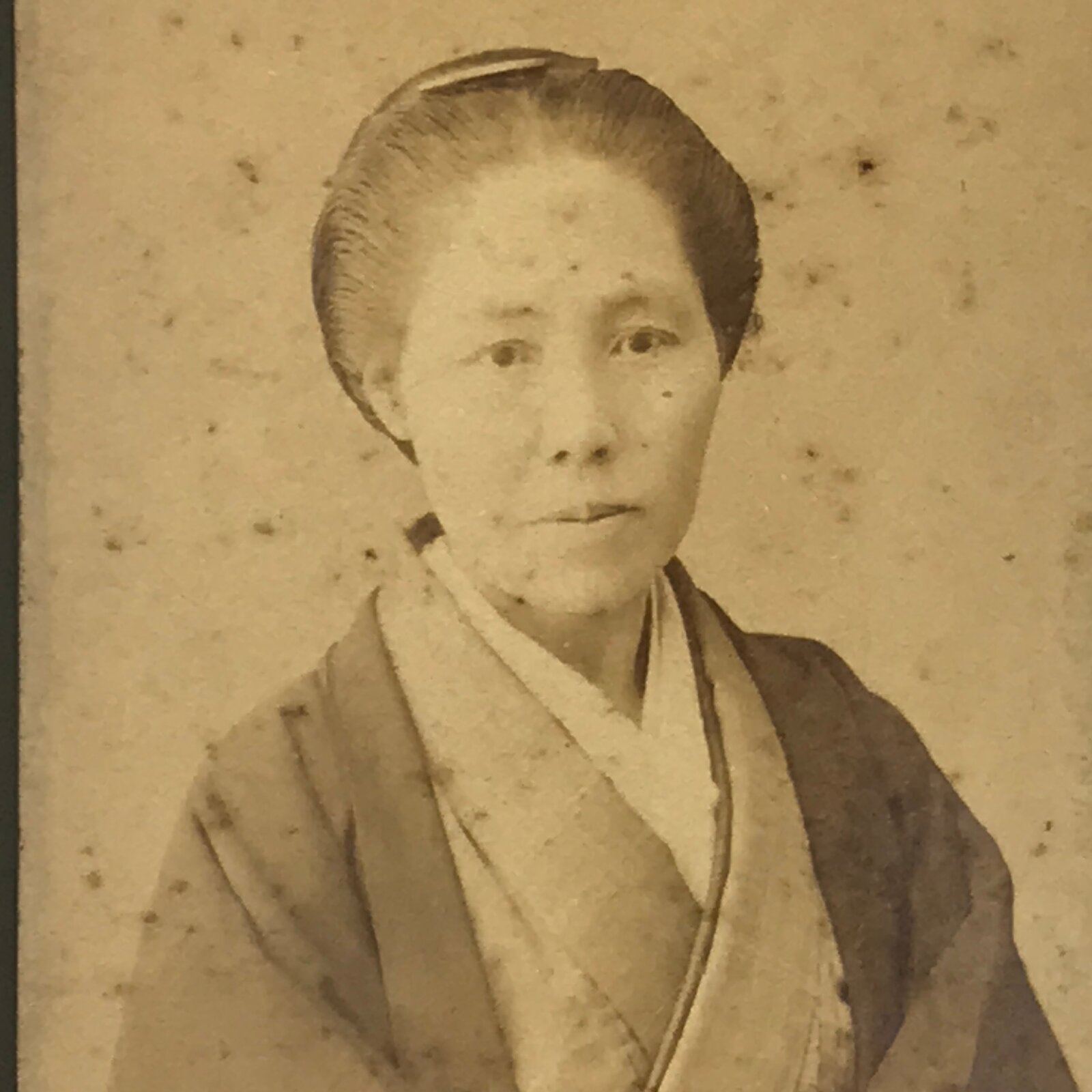 Antique Japanese Meiji Woman Posed Portrait Photograph Kimono Sepia Tone PH52