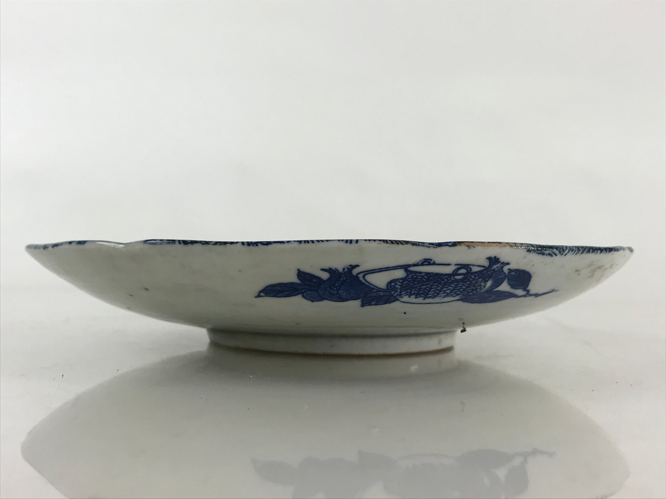 Antique Japanese Porcelain Plate Blue Sometsuke Chrysanthemum Butterfly PY282