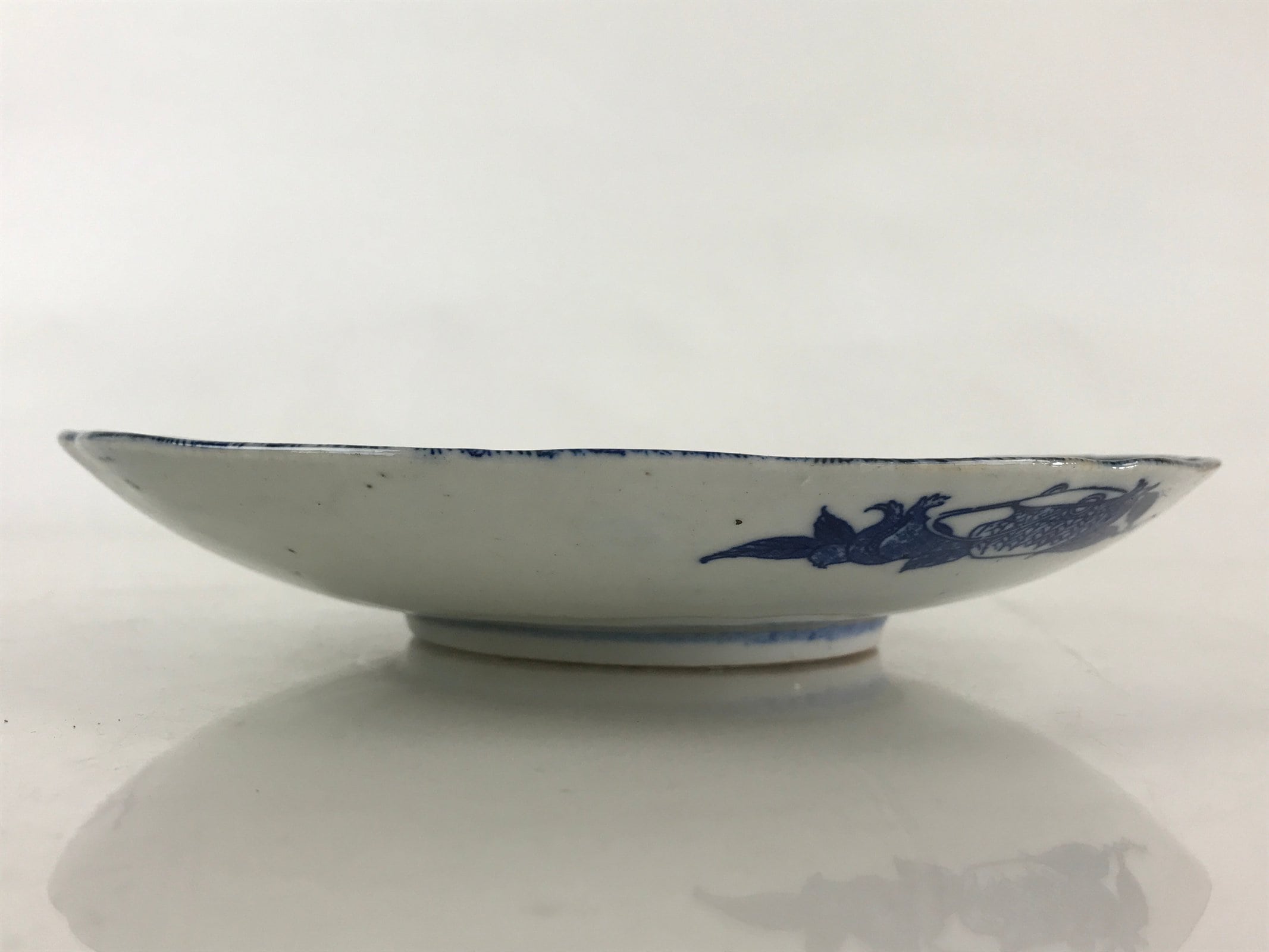 Antique Japanese Porcelain Plate Blue Sometsuke Chrysanthemum Butterfly PY283