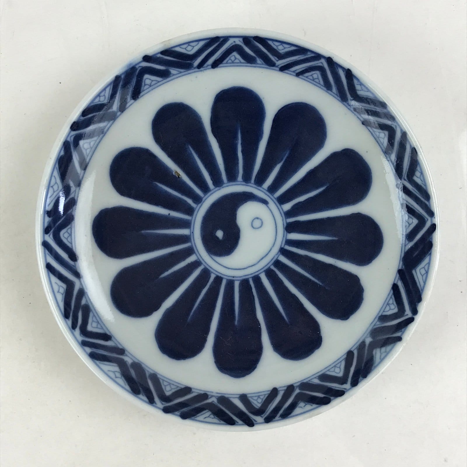 Antique Japanese Porcelain Small Bowl Plate Blue Sometsuke Flower Kozara PY306