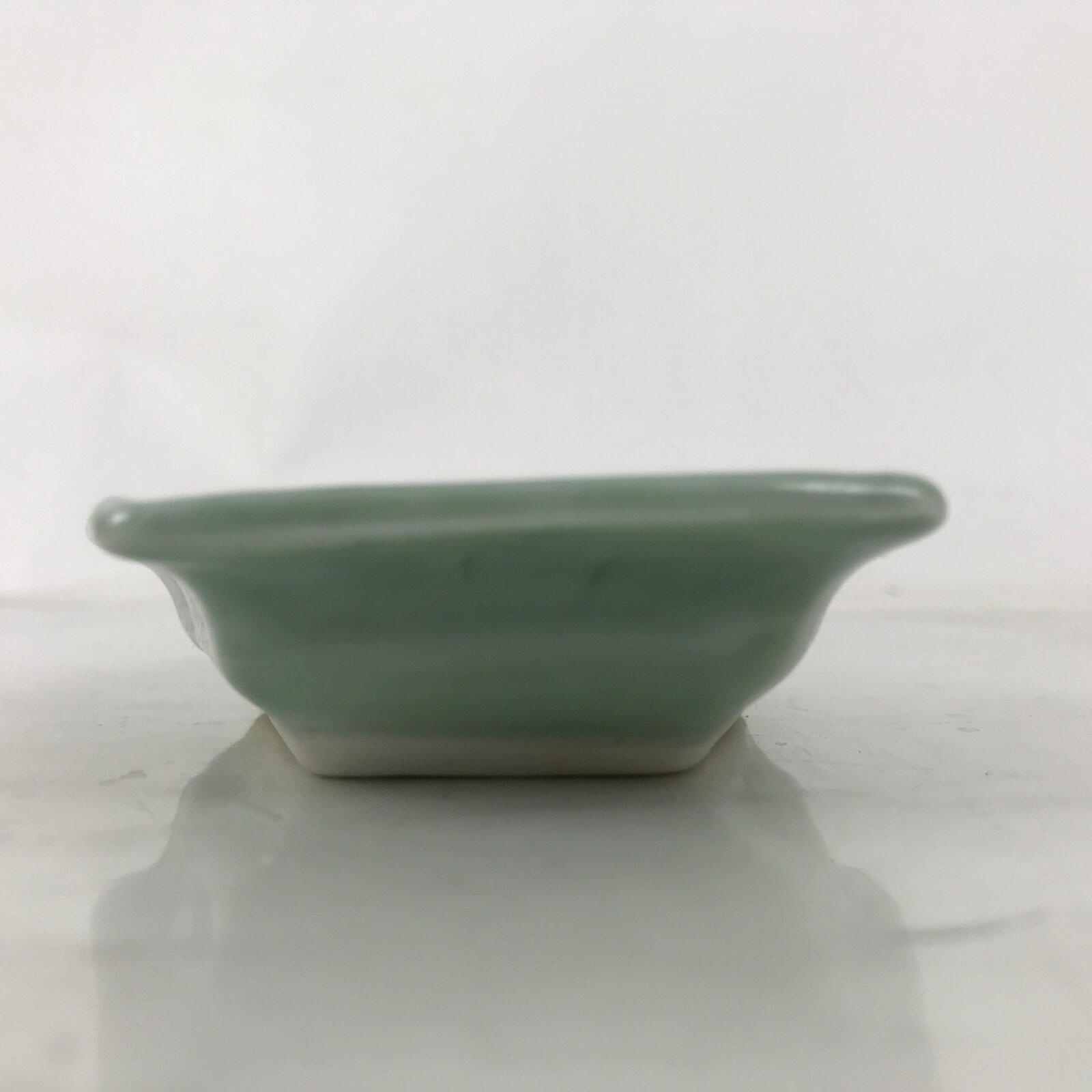 Antique Japanese Porcelain Small Plate Kozara Hexagon Celadon Sayagata Y317