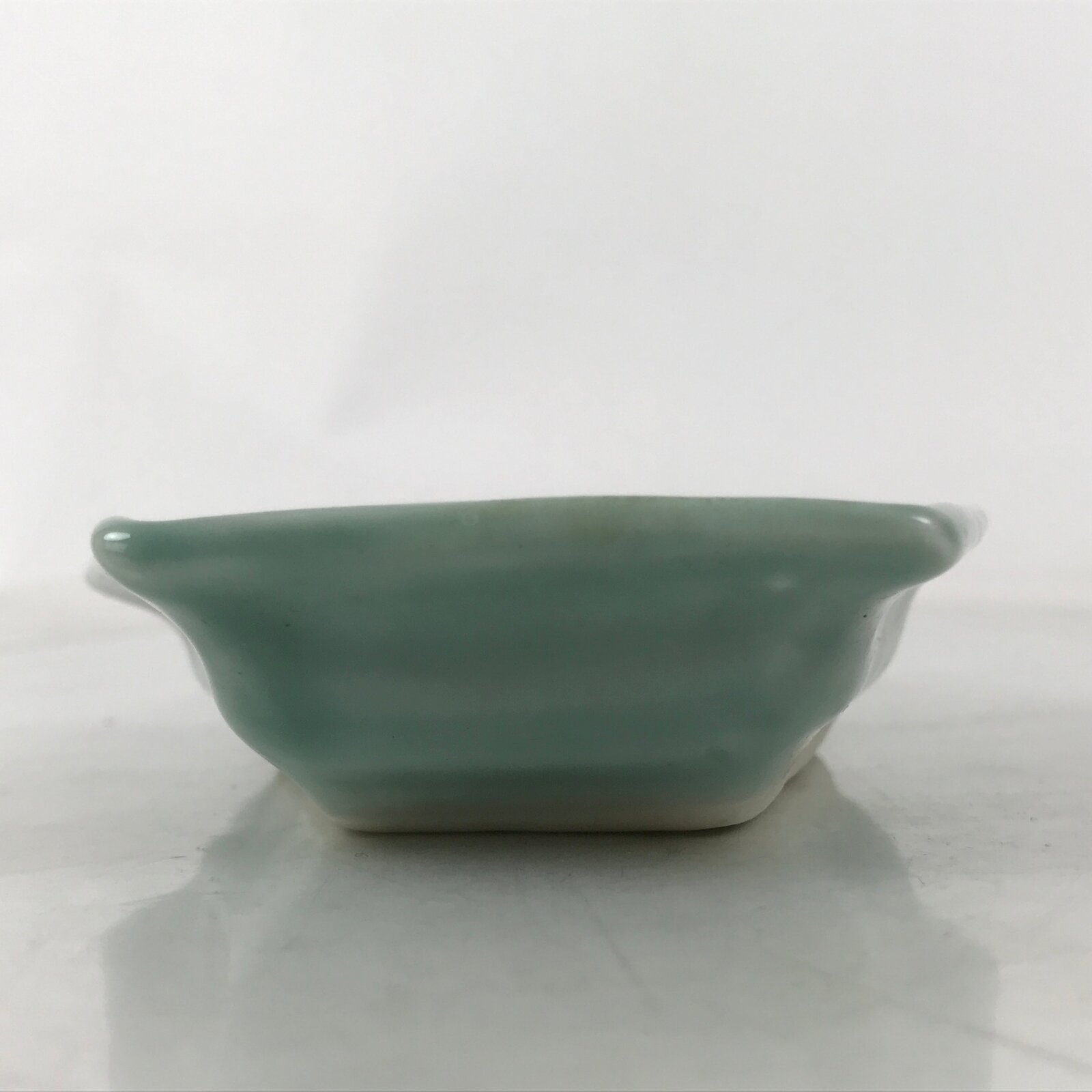 Antique Japanese Porcelain Small Plate Kozara Hexagon Celadon Sayagata Y323