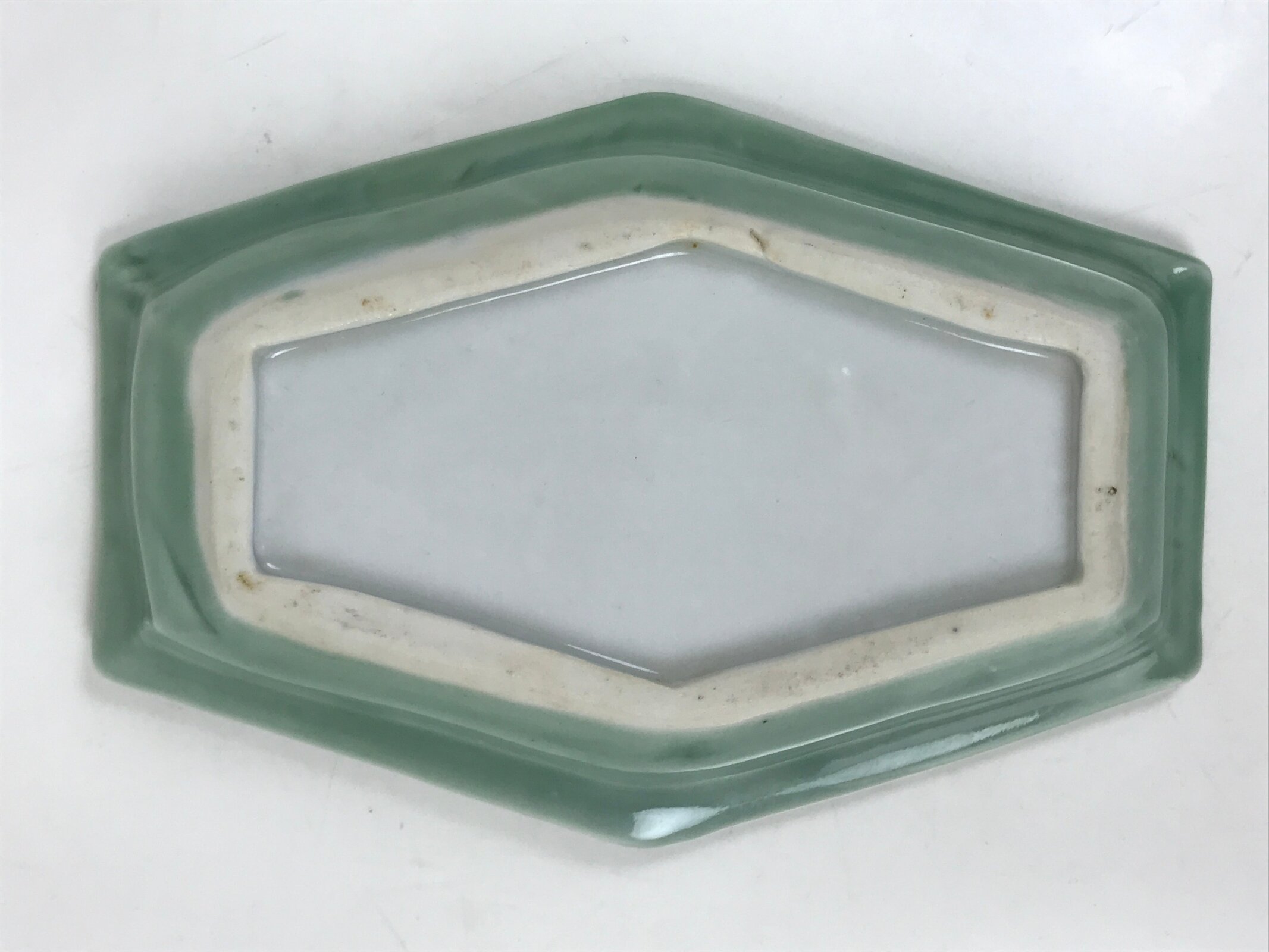 Antique Japanese Porcelain Small Plate Kozara Hexagon Celadon Sayagata Y326