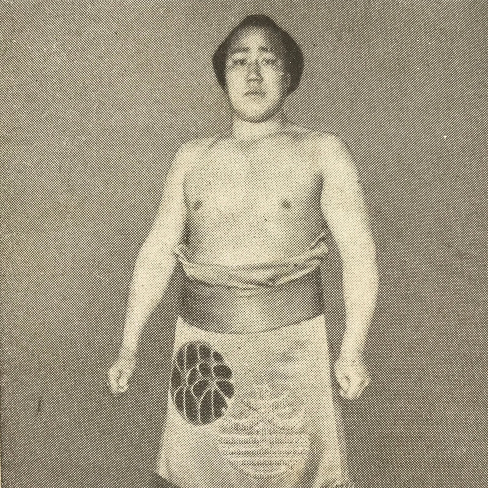 Antique Japanese Postcard Sumo Wrestler Misugi'iso Zenshichi Black White PC98