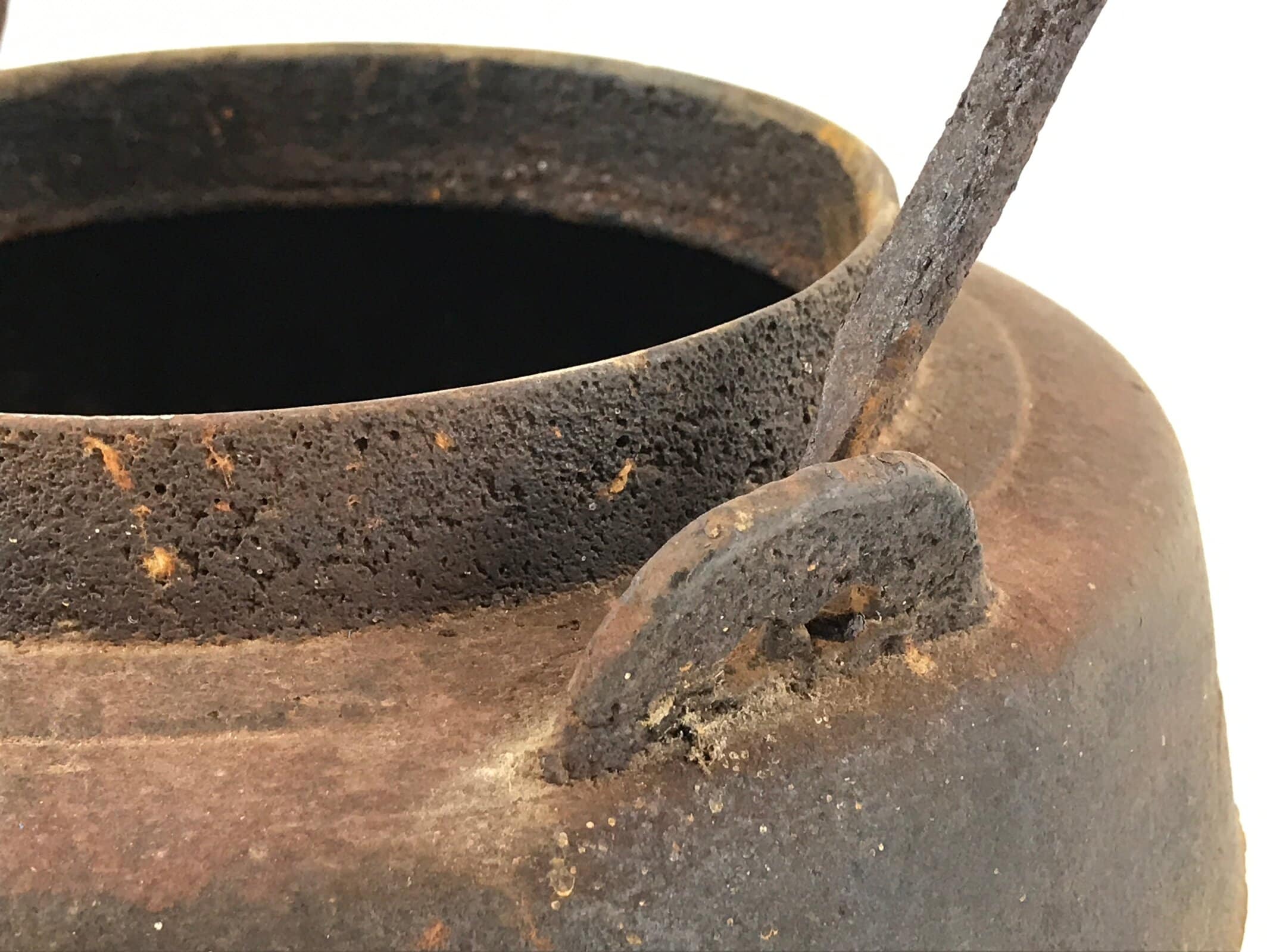 Antique Japanese Traditional Cast Iron Hanging Cook Pot Black Irori Hearth C26