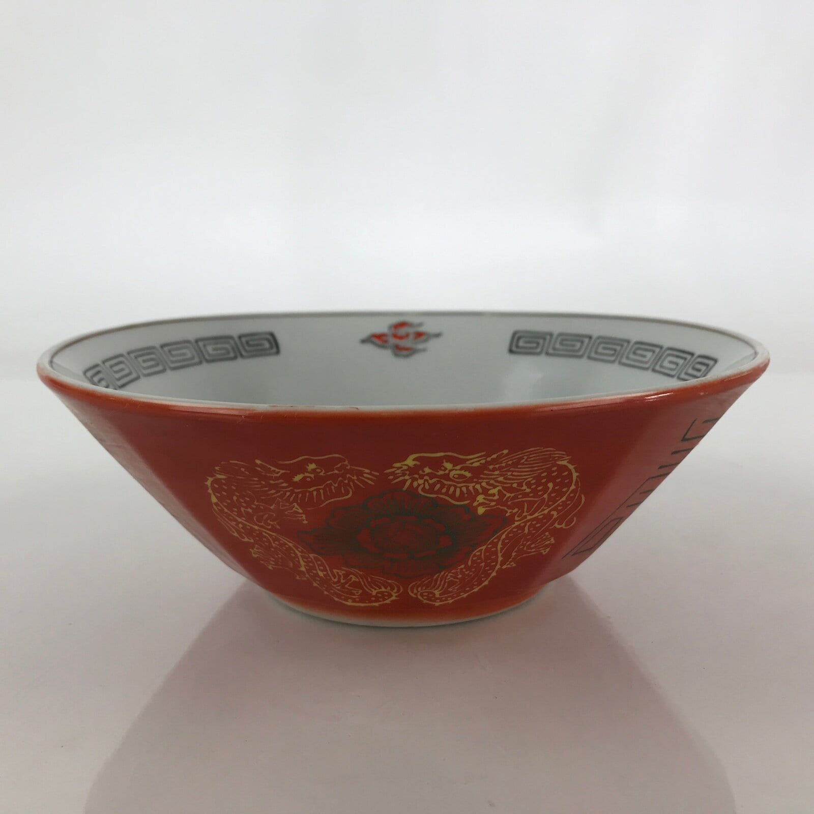 Chinese Porcelain Ramen Bowl Vtg Red Dragon Thunder Large Bowl Donburi PY221