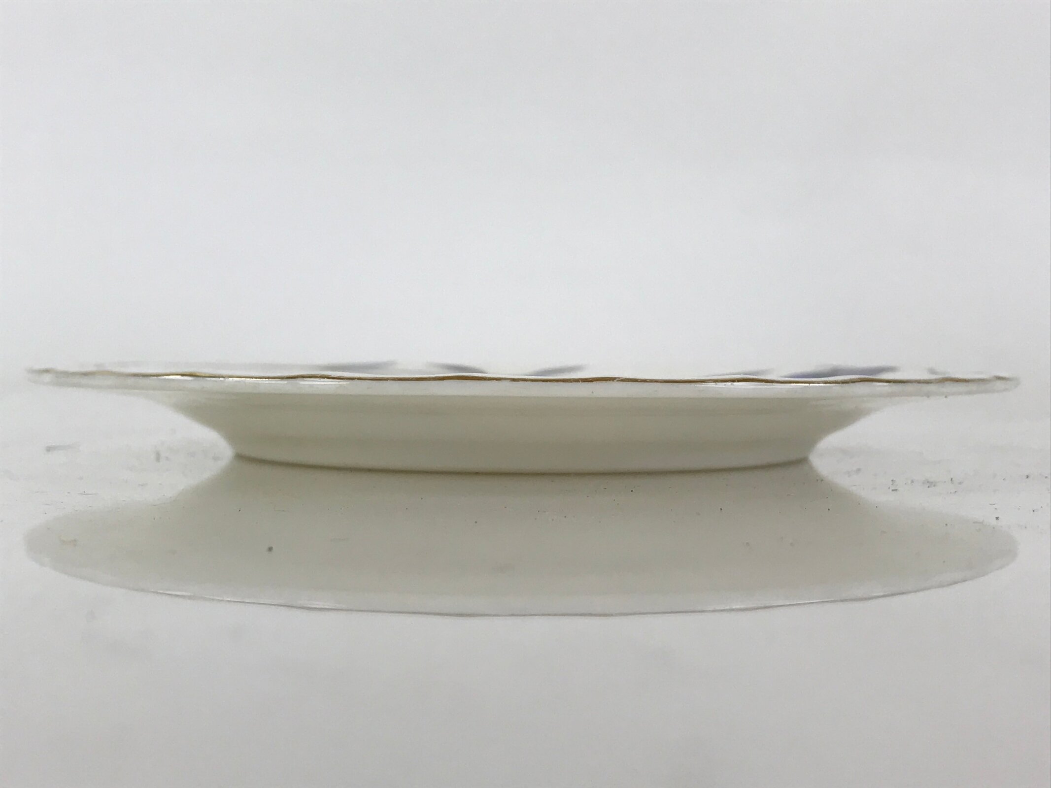 Italian Giovanni Valentino Porcelain Plate Blue Gold Flower Design White PY244